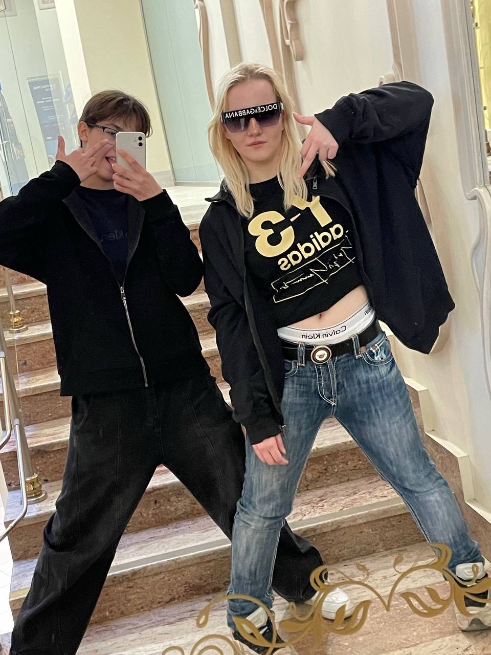 @крис🧟♀️