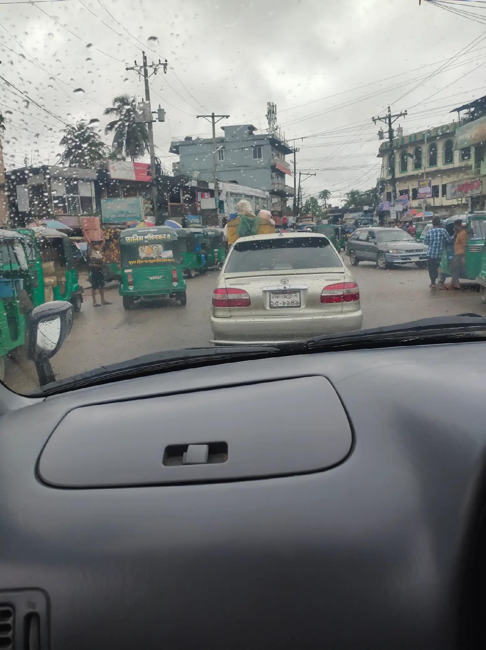 @𝑴𝒓.𝑺𝒐𝒖𝒓𝒂𝒗🇧🇩