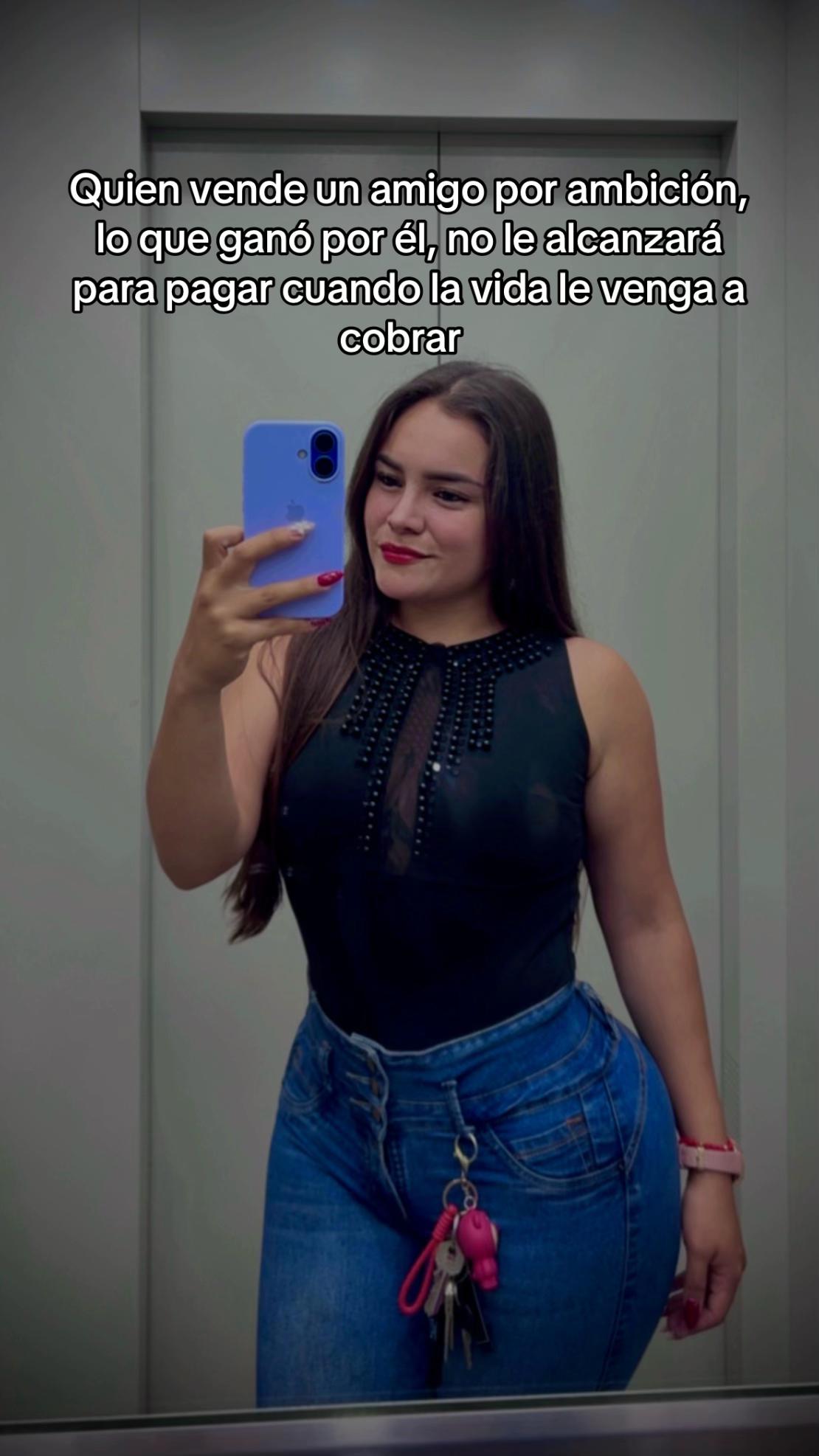 @Brisa Revoredo A