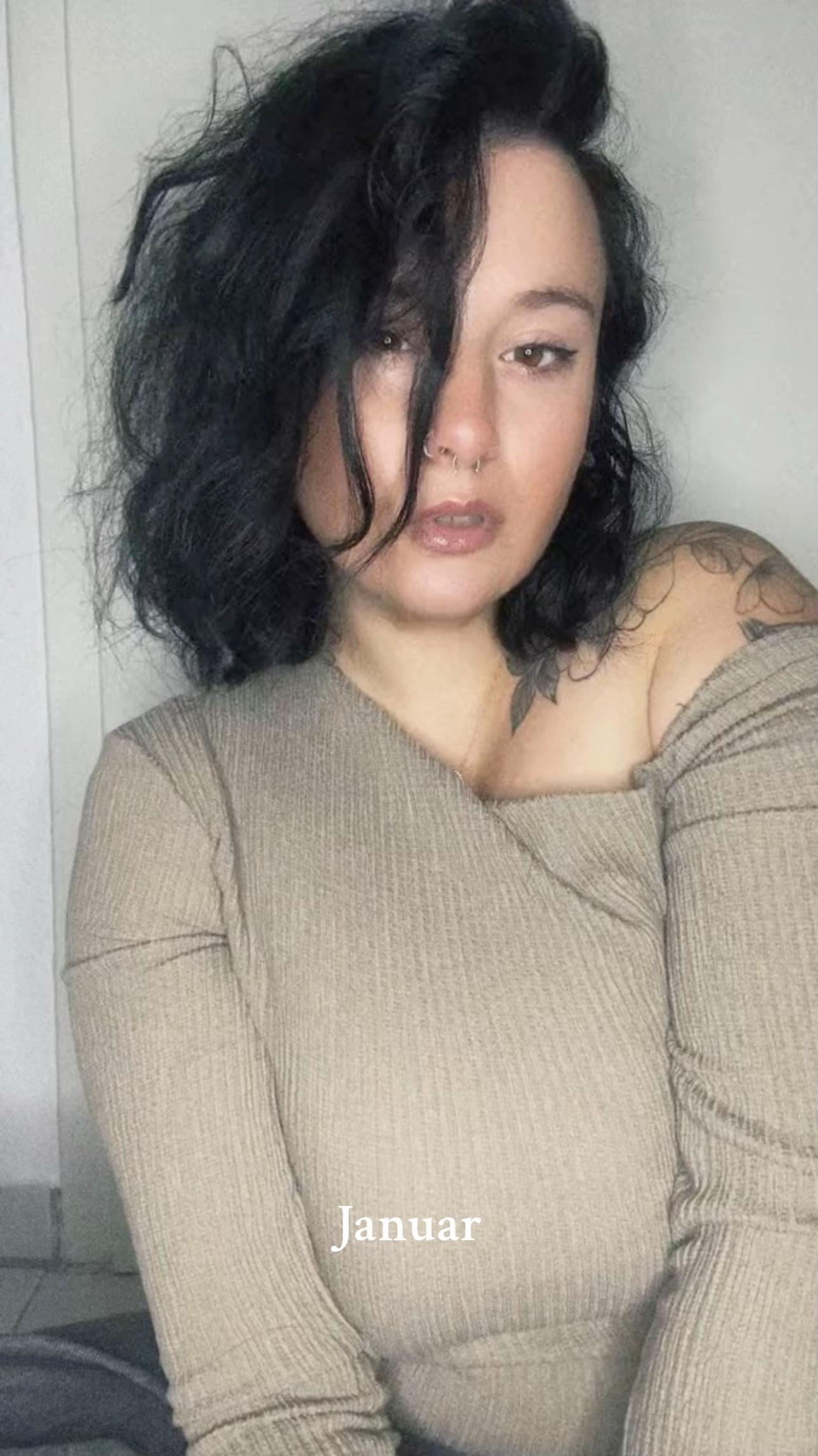 @_pocahoya_
