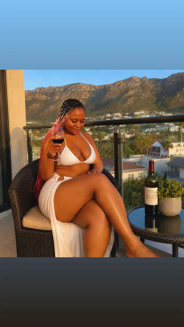 @TrishaBlackOfficial