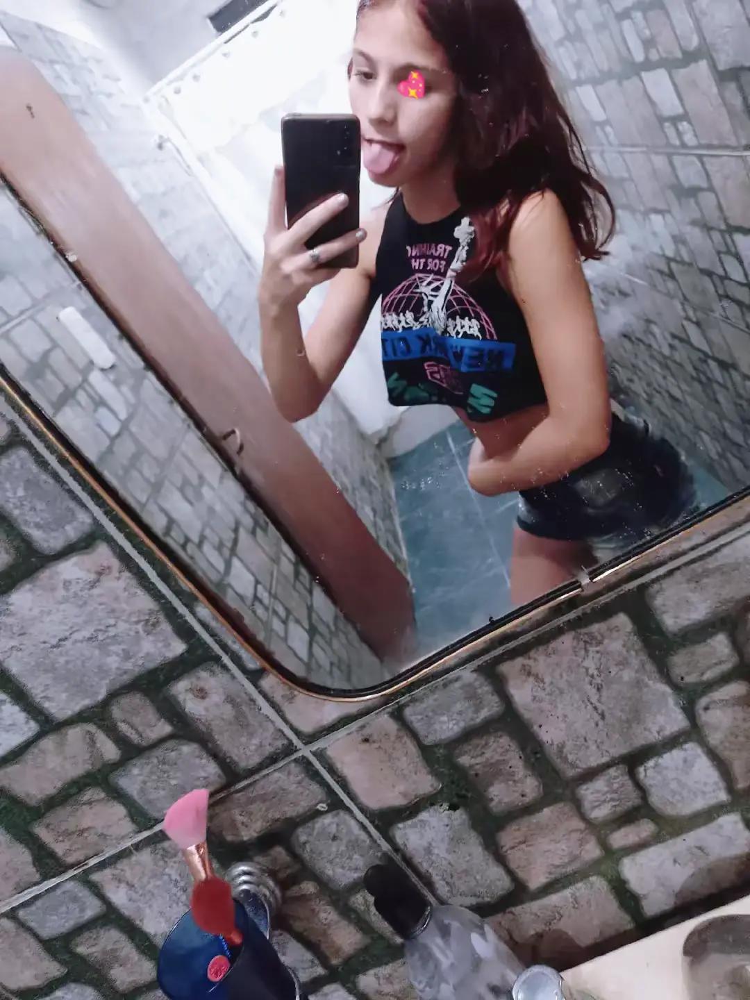 @Julieta monjes💙