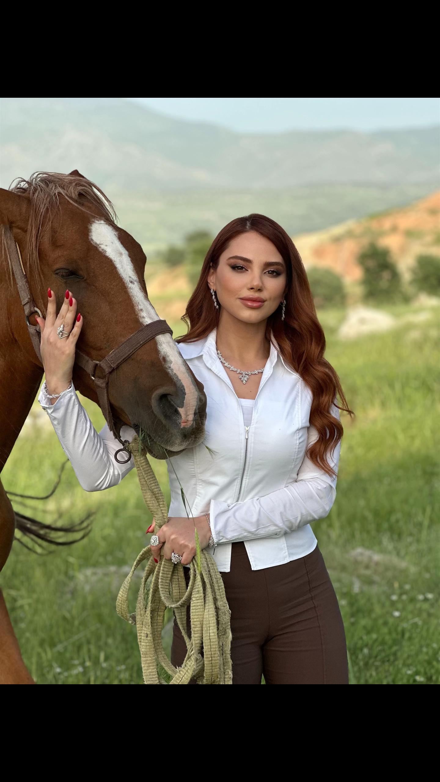 @رويده شاهين