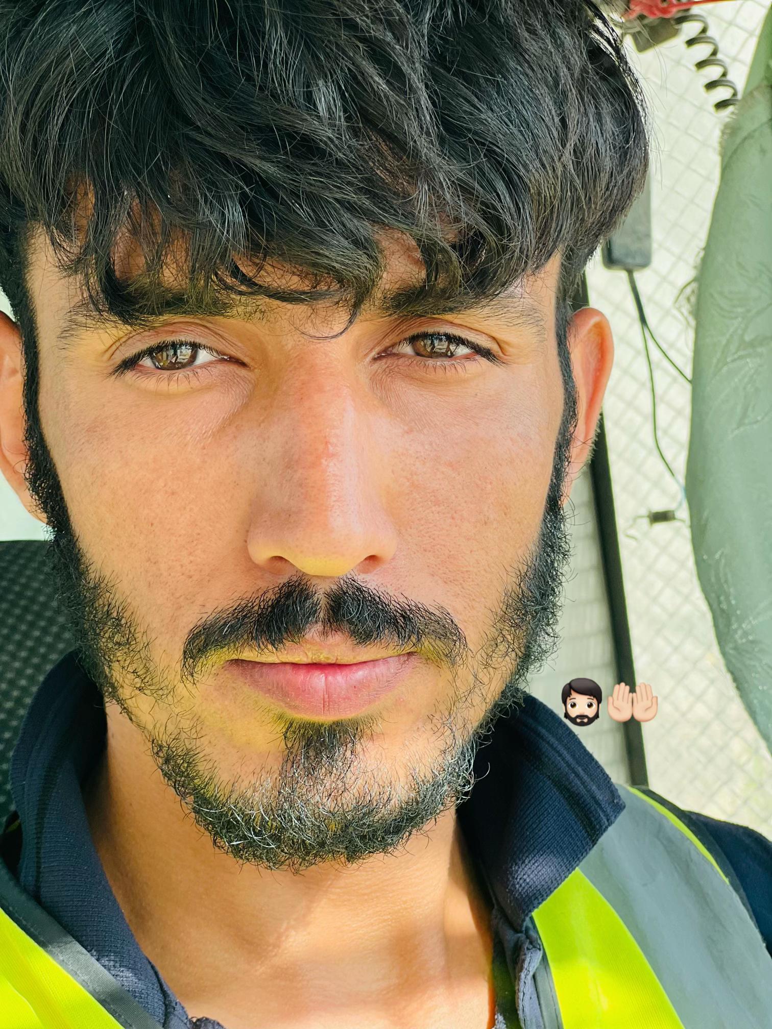 @𝗦𝗛𝗔𝗛𝗭𝗔𝗜𝗕 💠