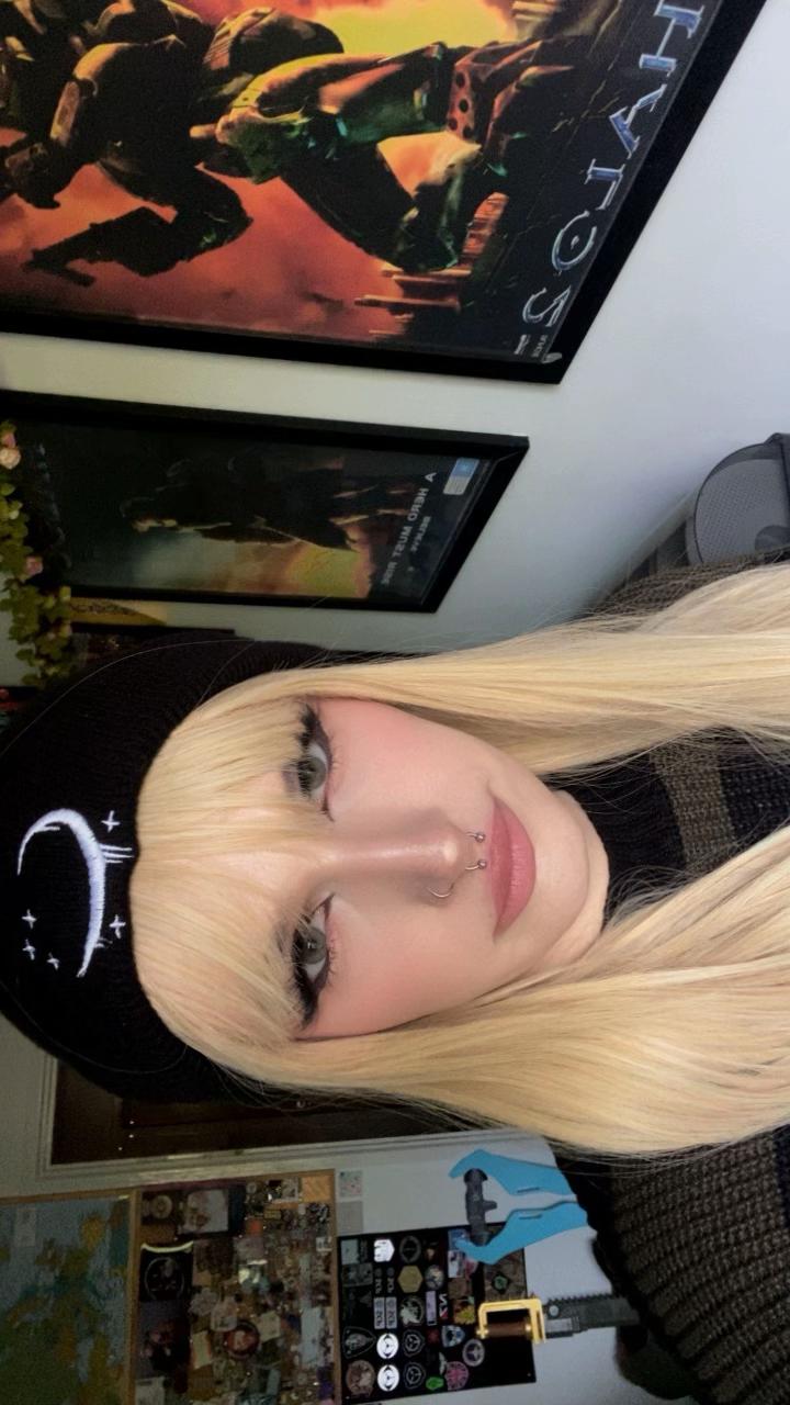 @Liv