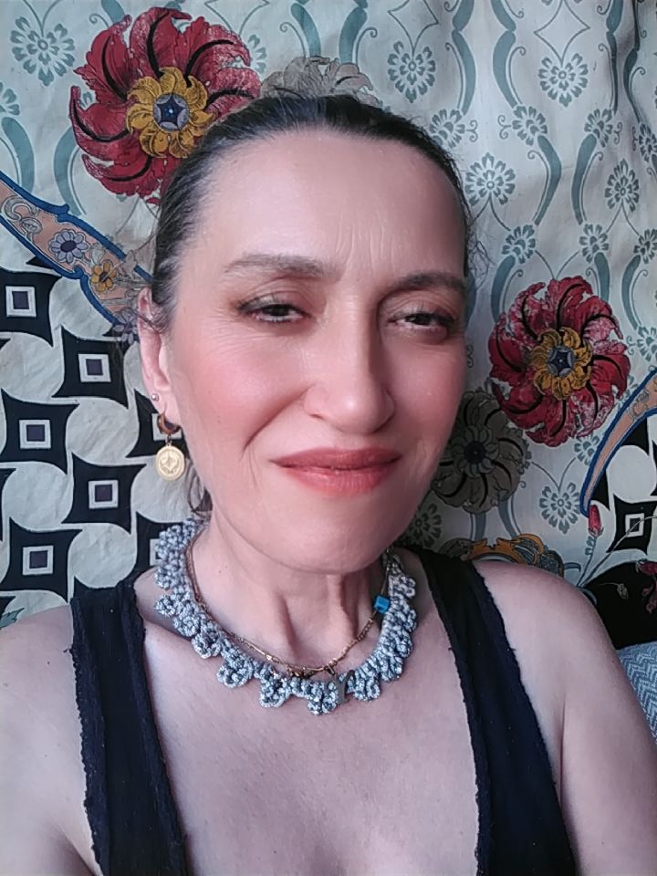 @b&uuml;nyen saglamsa tıkla izle
