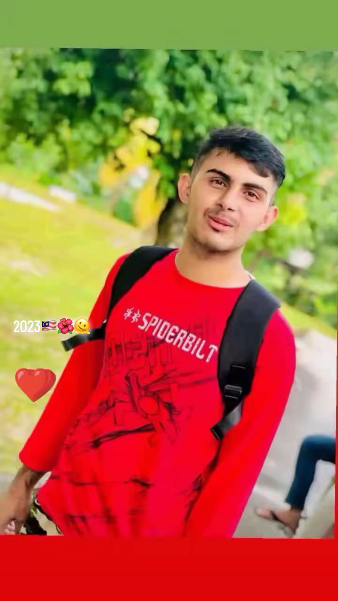 @SYED &Aring;D&Iuml;L ❤️ BaChA ❤️🥀