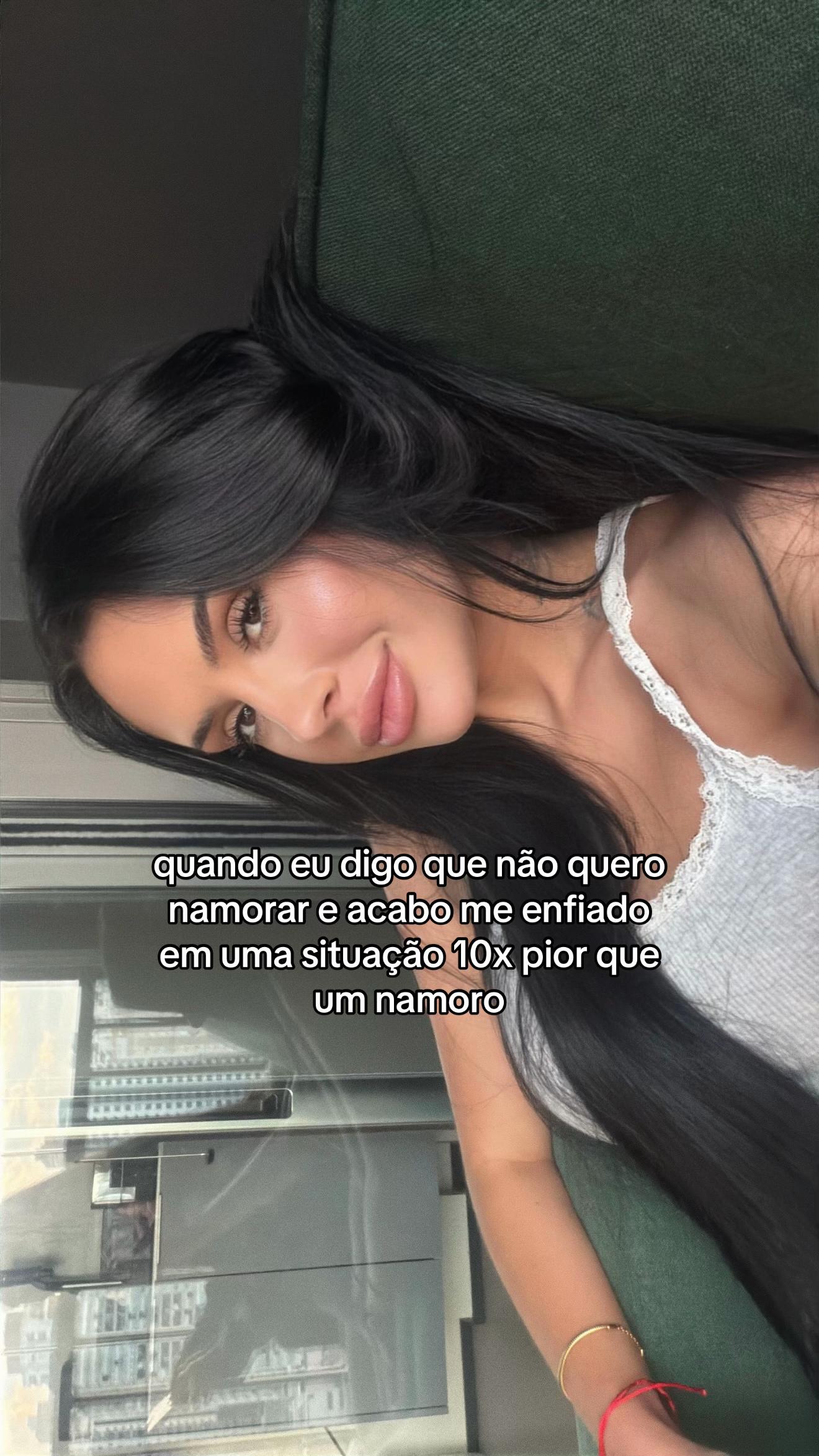 @Vitória Silvestre