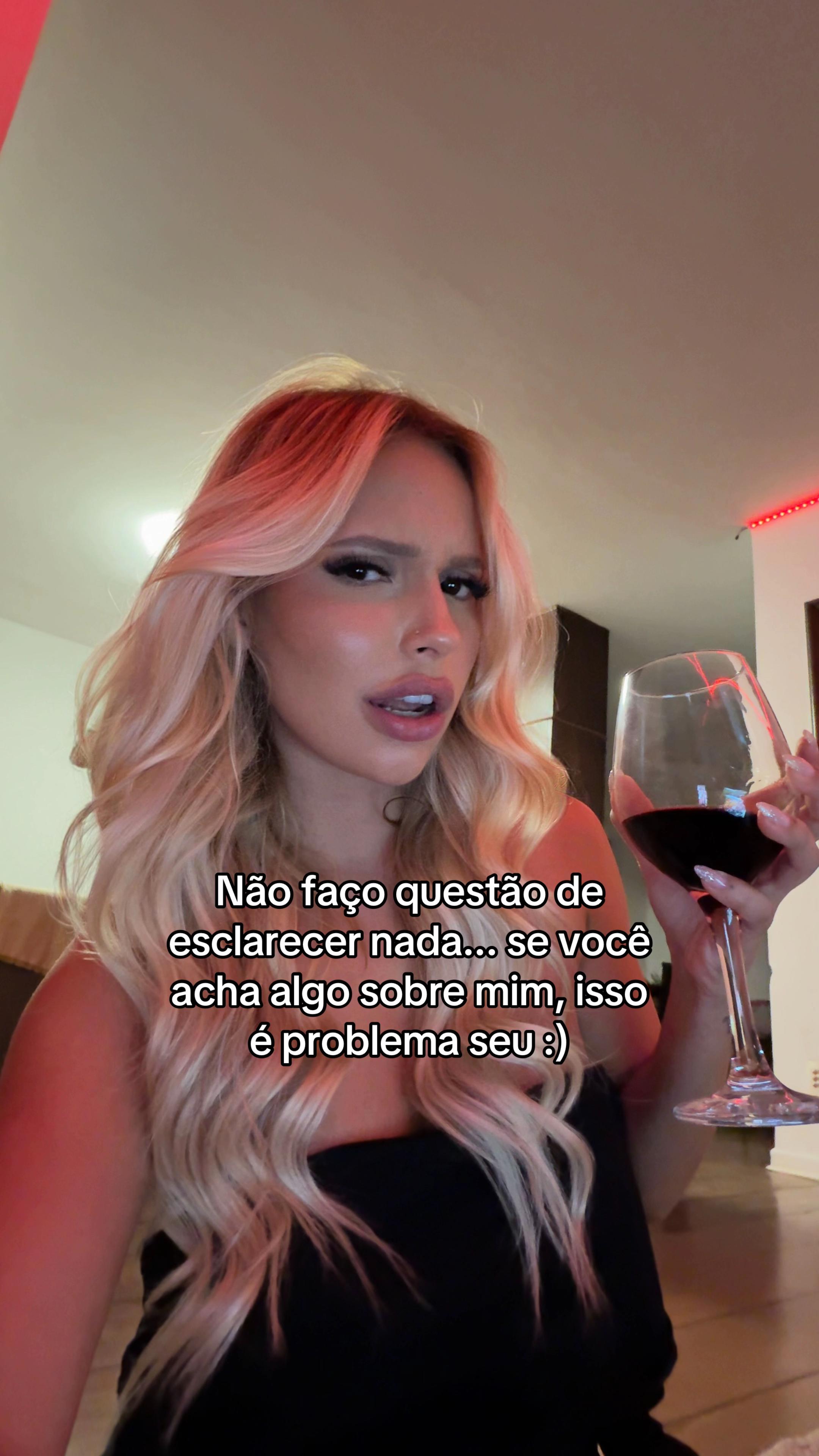@nicolly ★