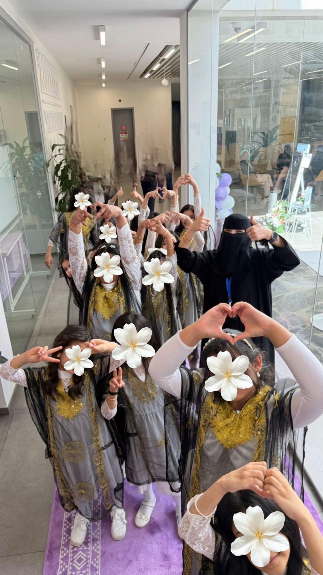 @تّ