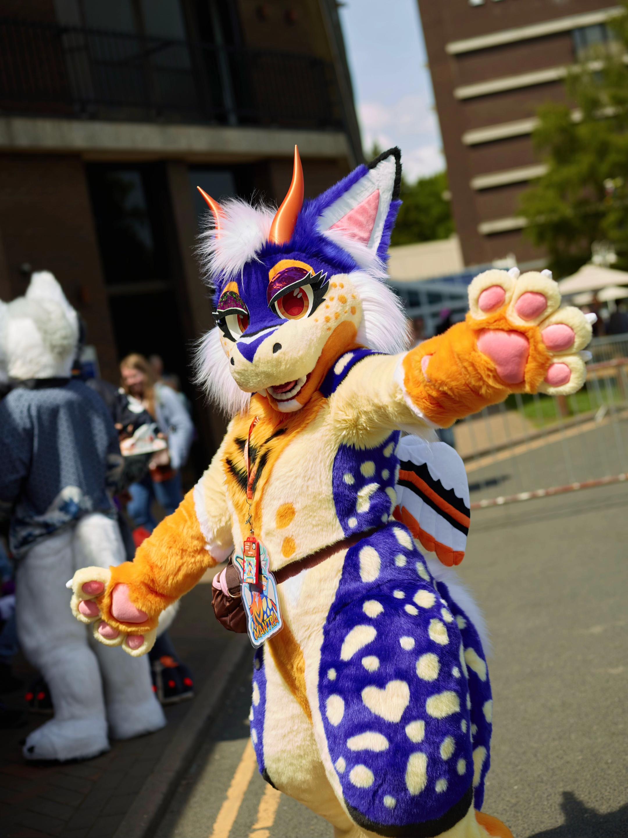 @fablebeastfursuits🔜CFz!🐾