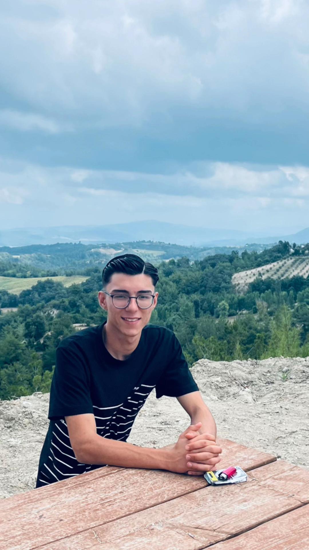 @𝐘𝐈𝐋𝐃𝐈𝐙𝐇𝐀𝐍