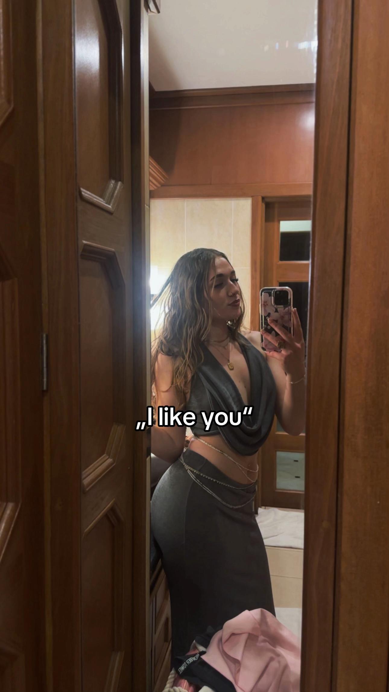 @𝒂𝒓𝒊