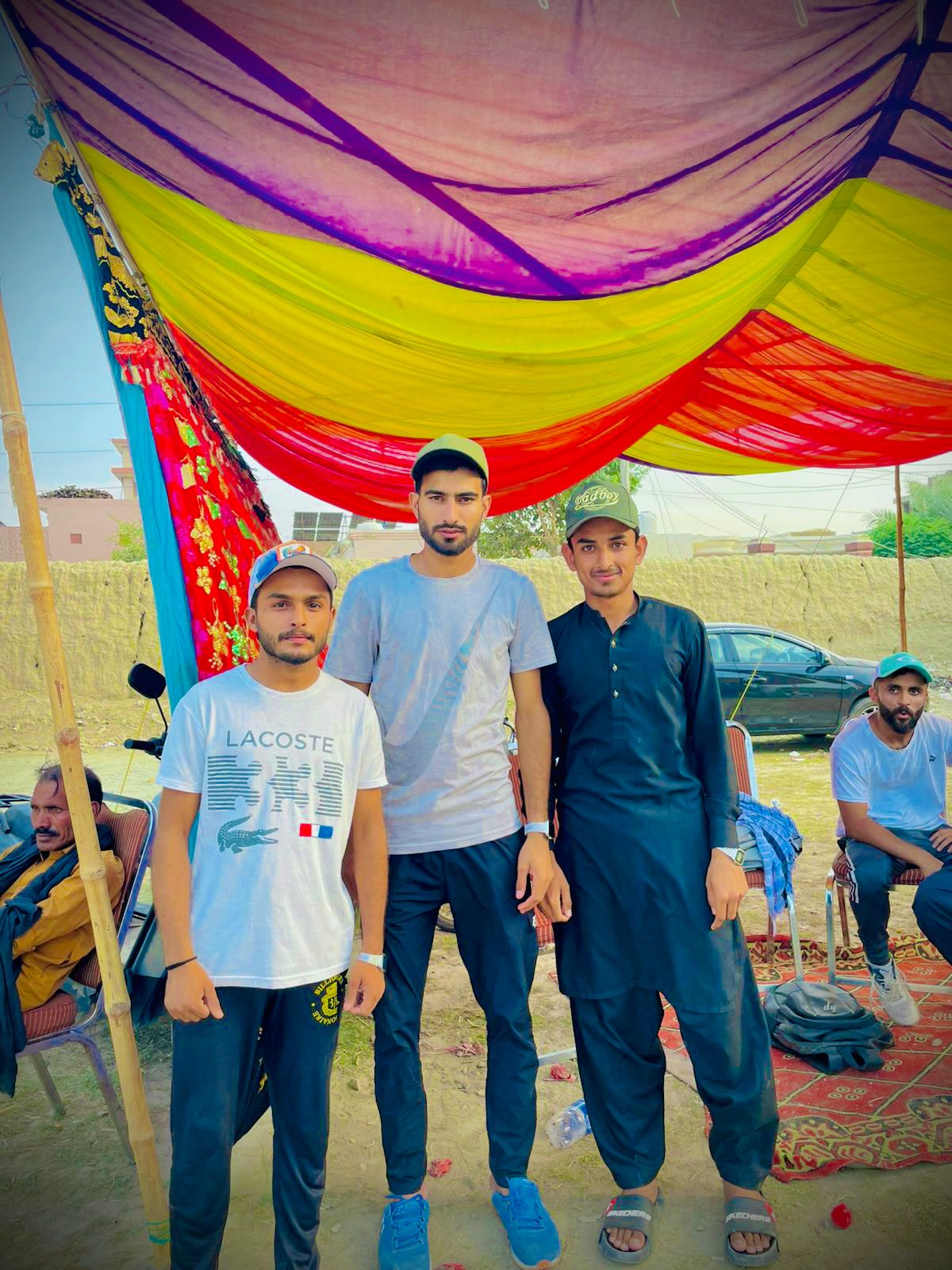 @HAMZA KARYAL ❤