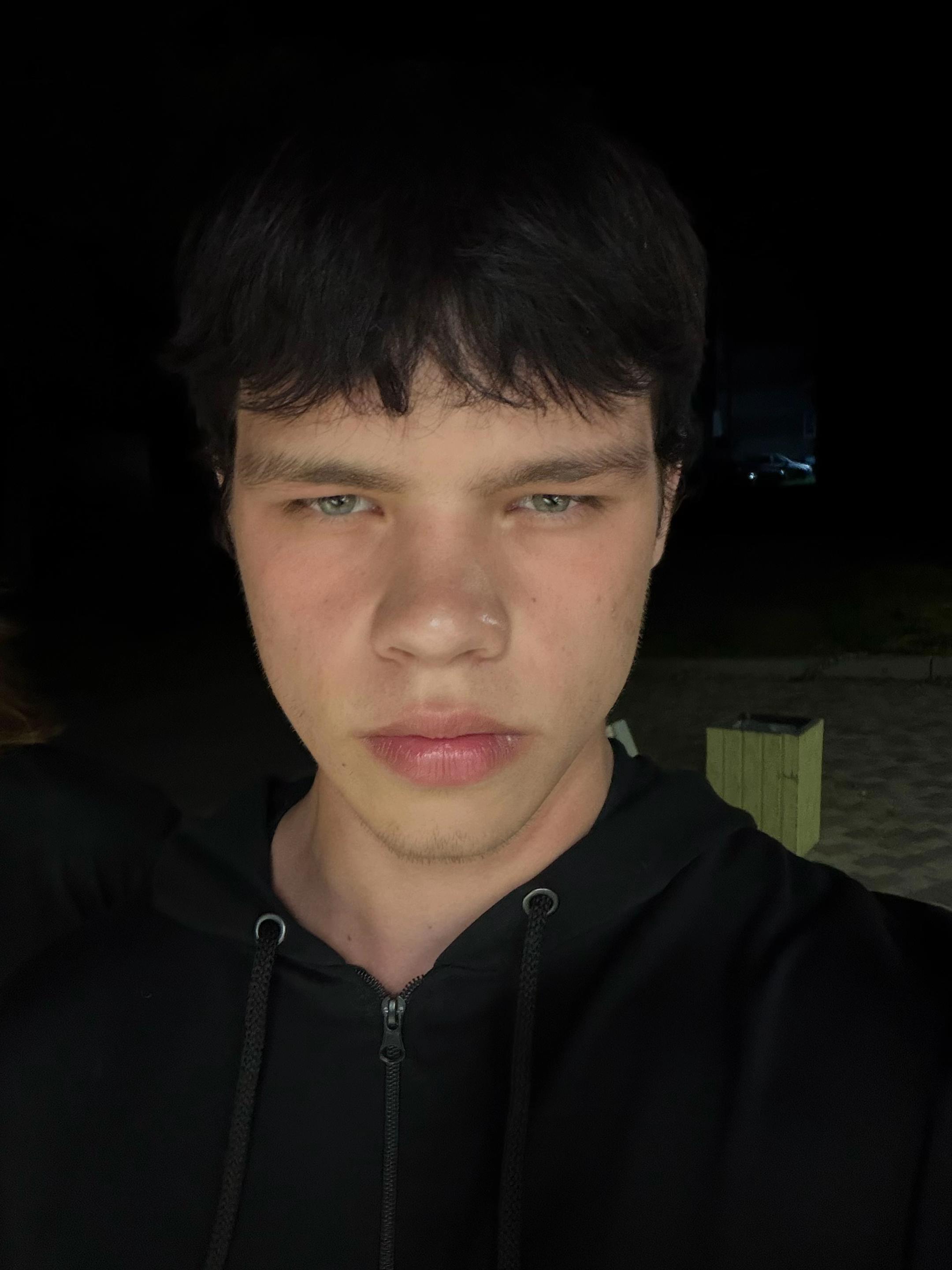 @Акира