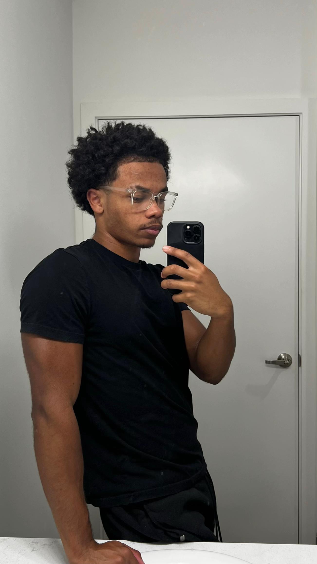 @noahbkro