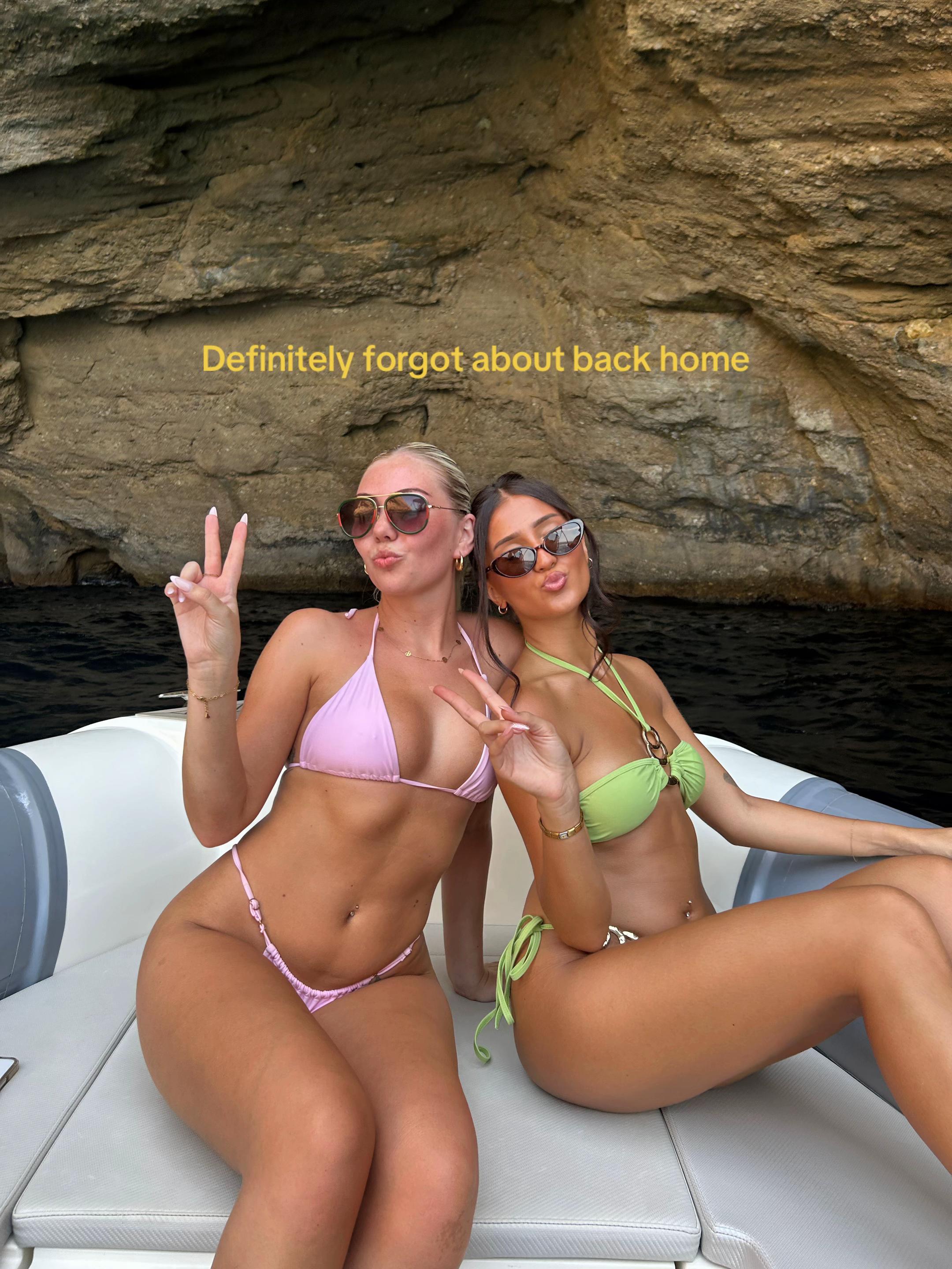 @Liv