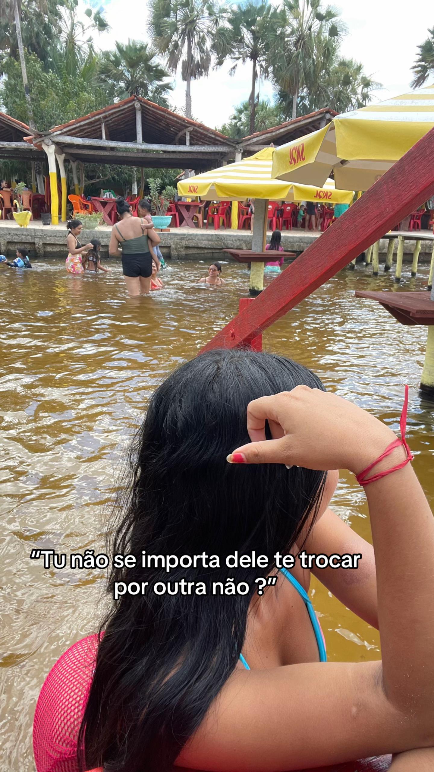 @Vitória