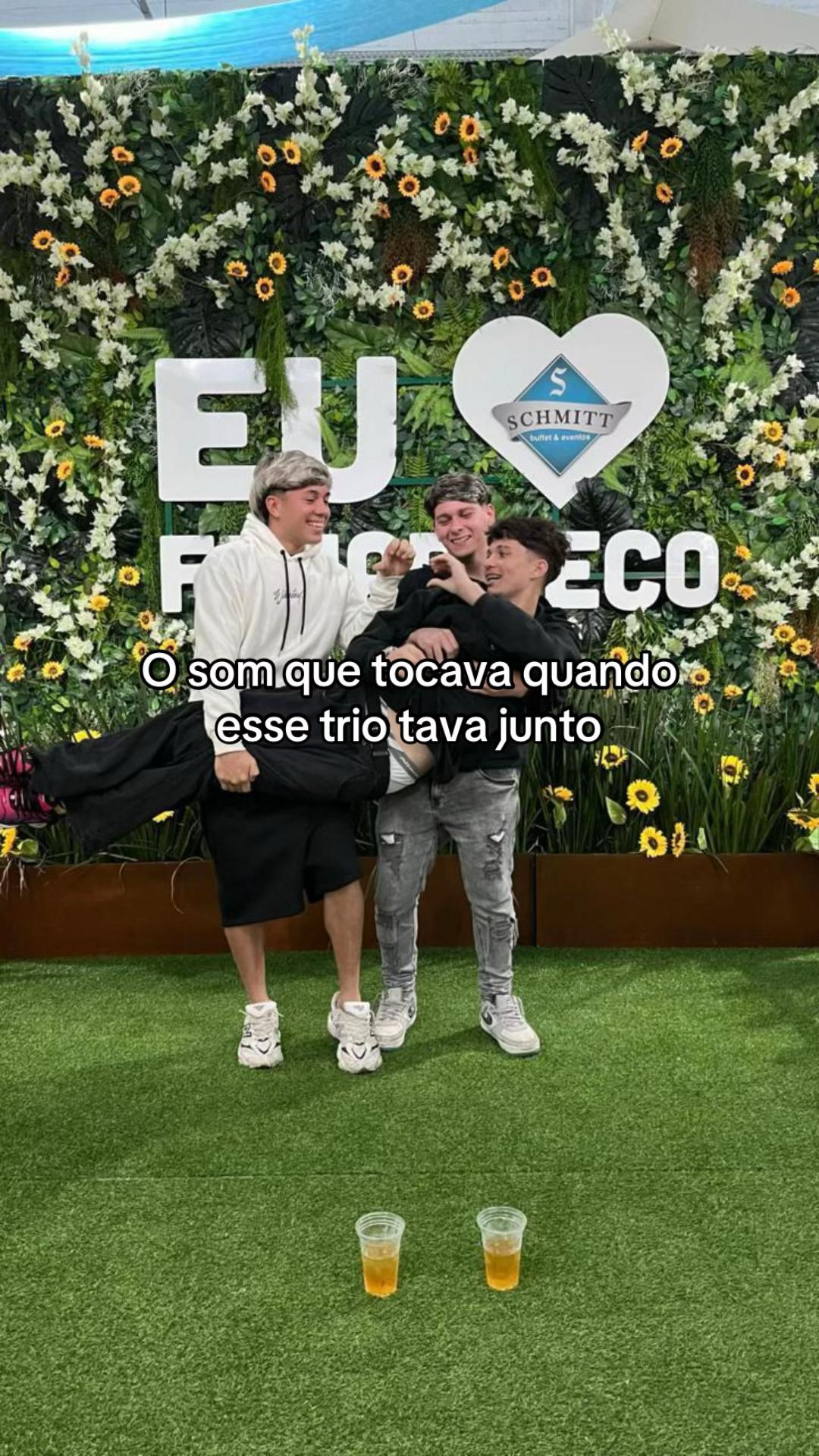 @rezini
