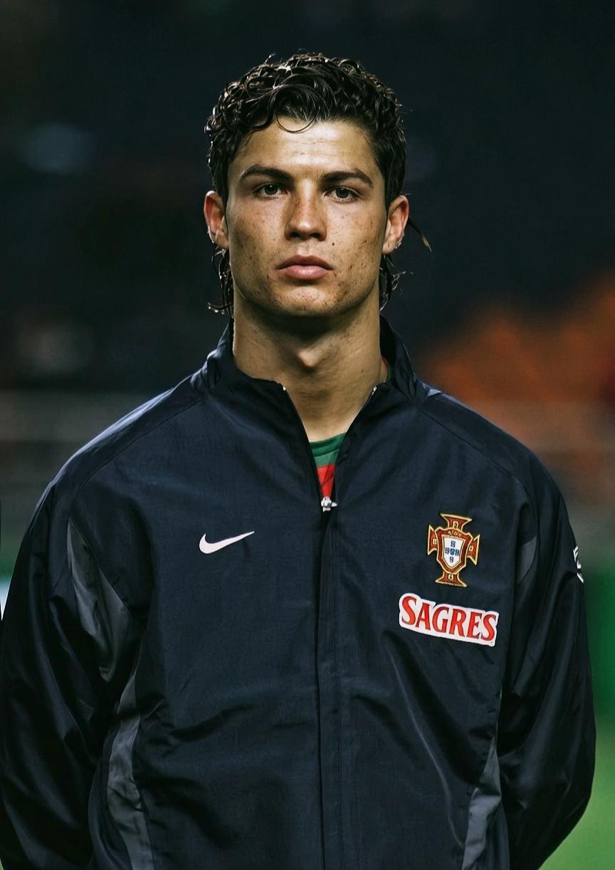 @CR7_siuu