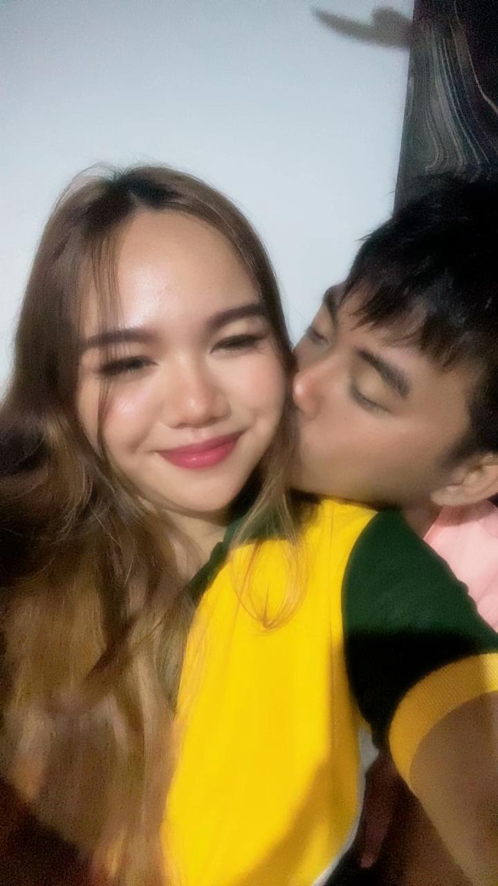 @emzhyK