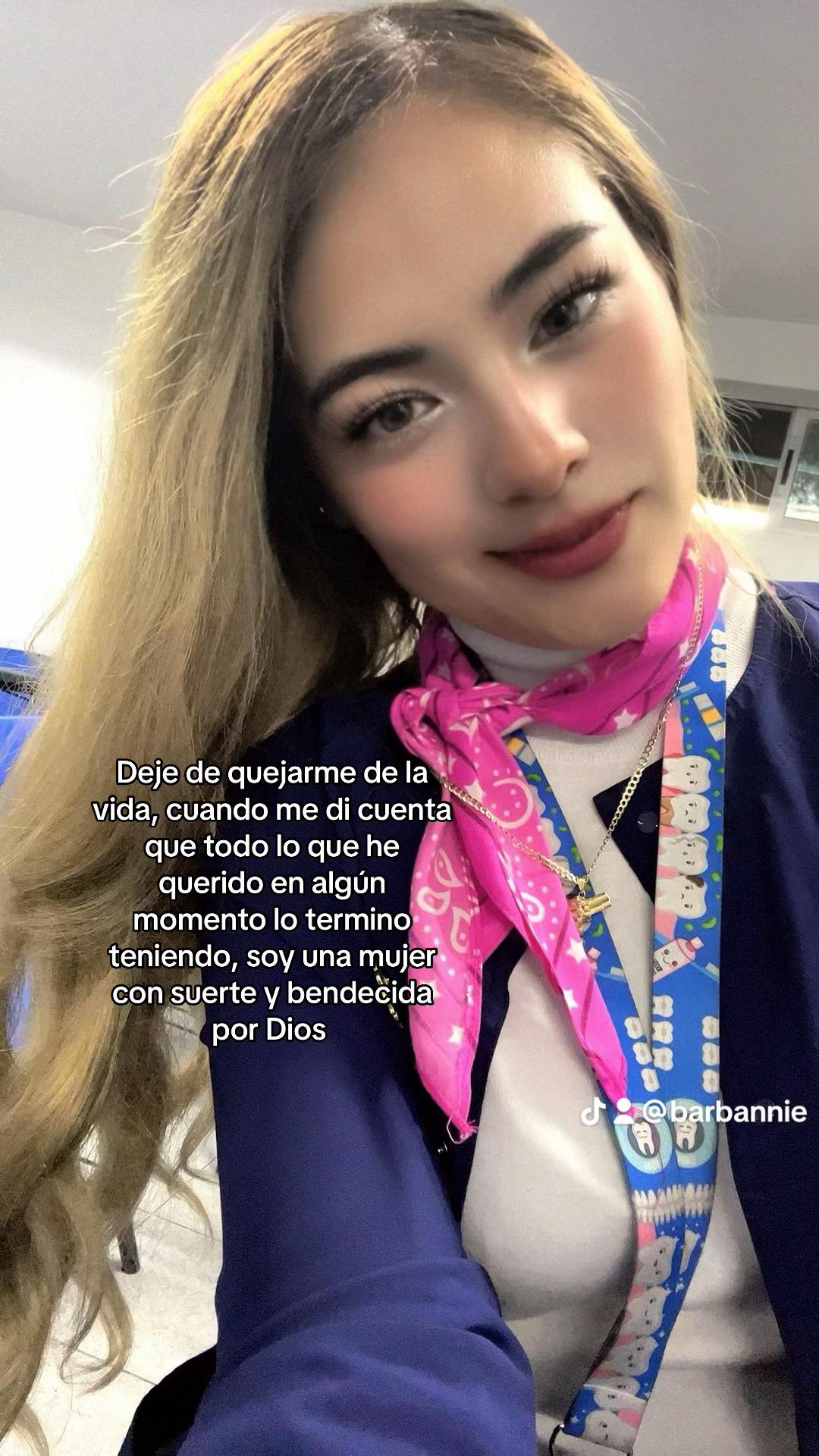 @Anahi Paredes