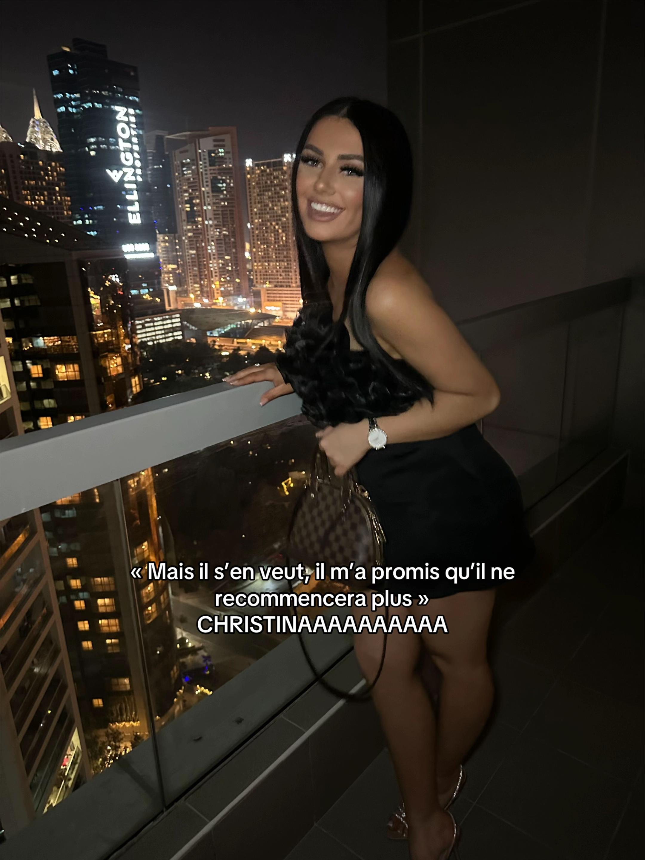 @elenaaarr._