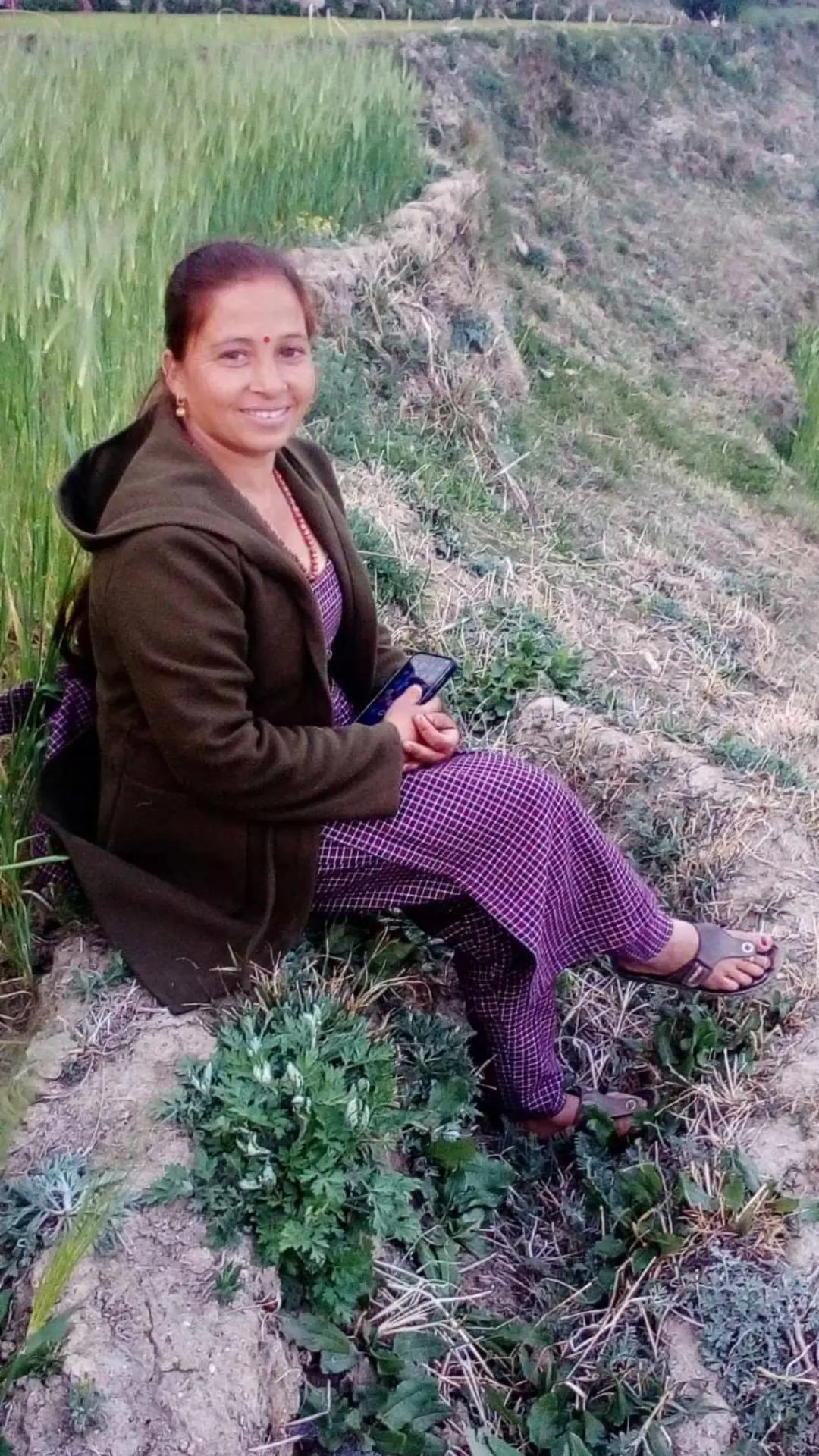 @tarabamshahi2046@gmail.com