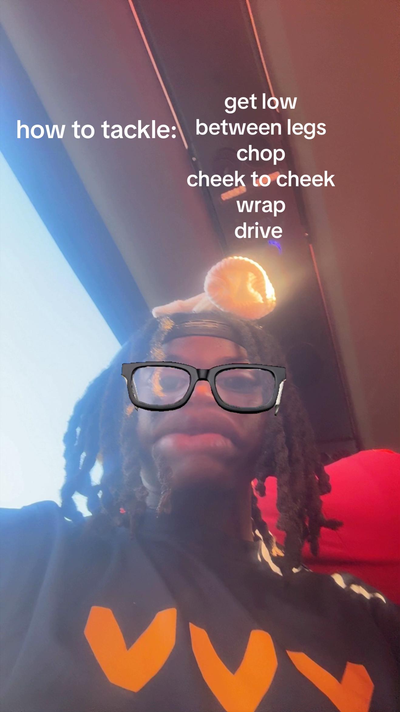 @Angel🃏