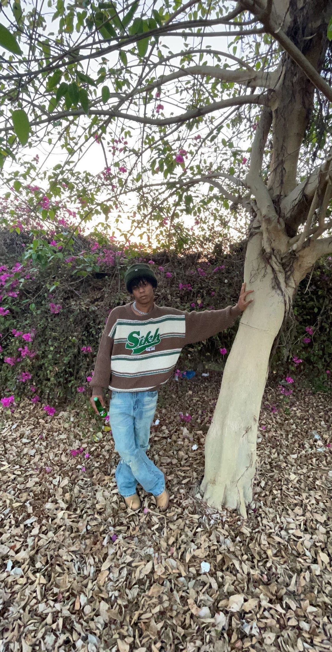 @علي مايوو🪭.