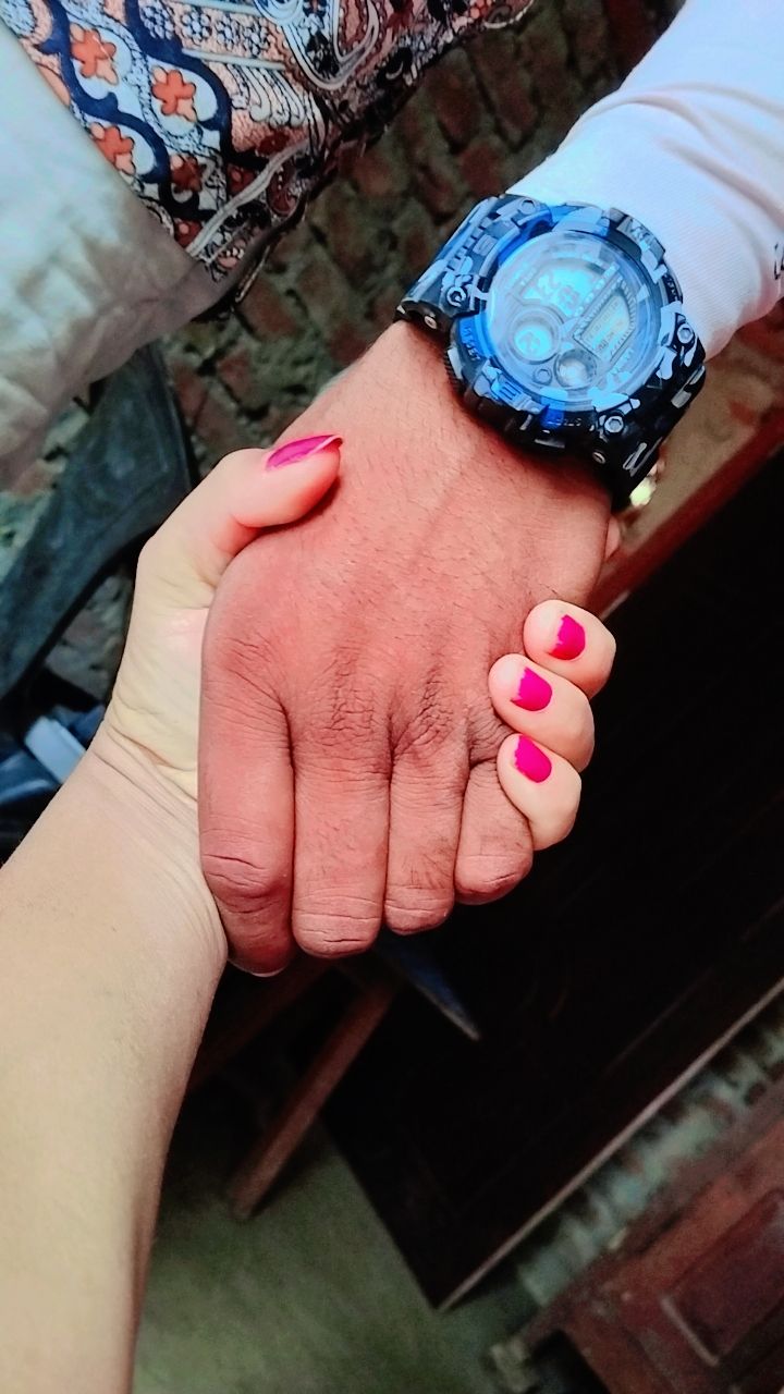 @Aney🦋💫
