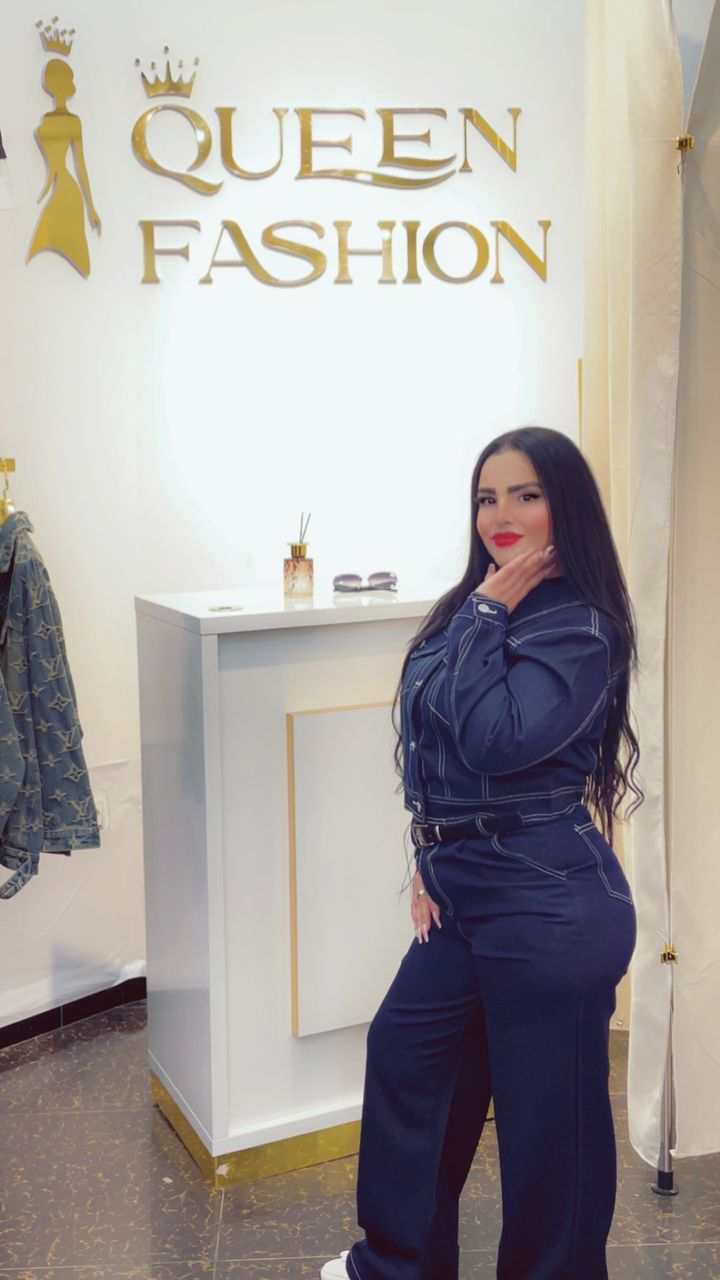 @Boutique Queen Fashion