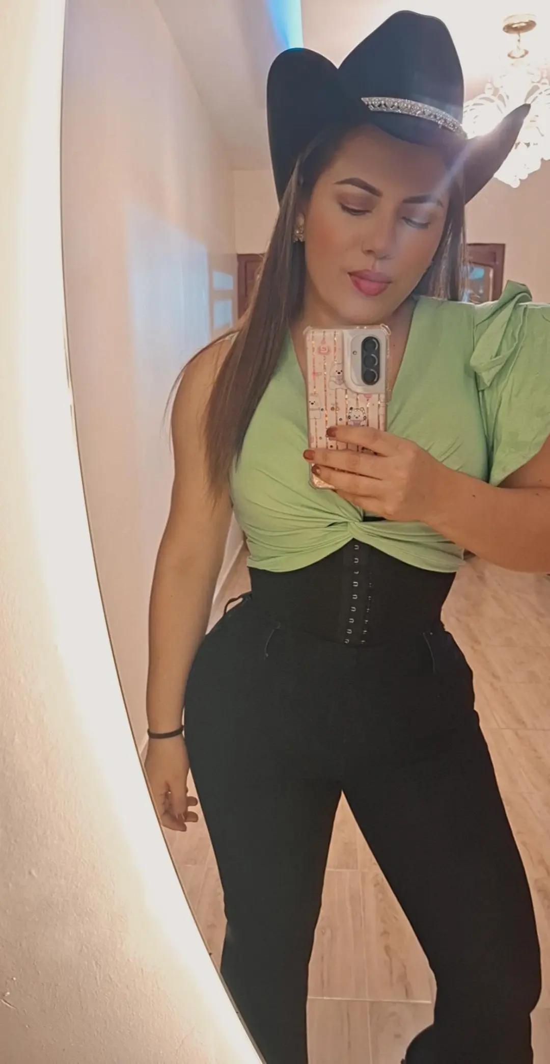@Bexy Elizabeth Alcivar Garcia