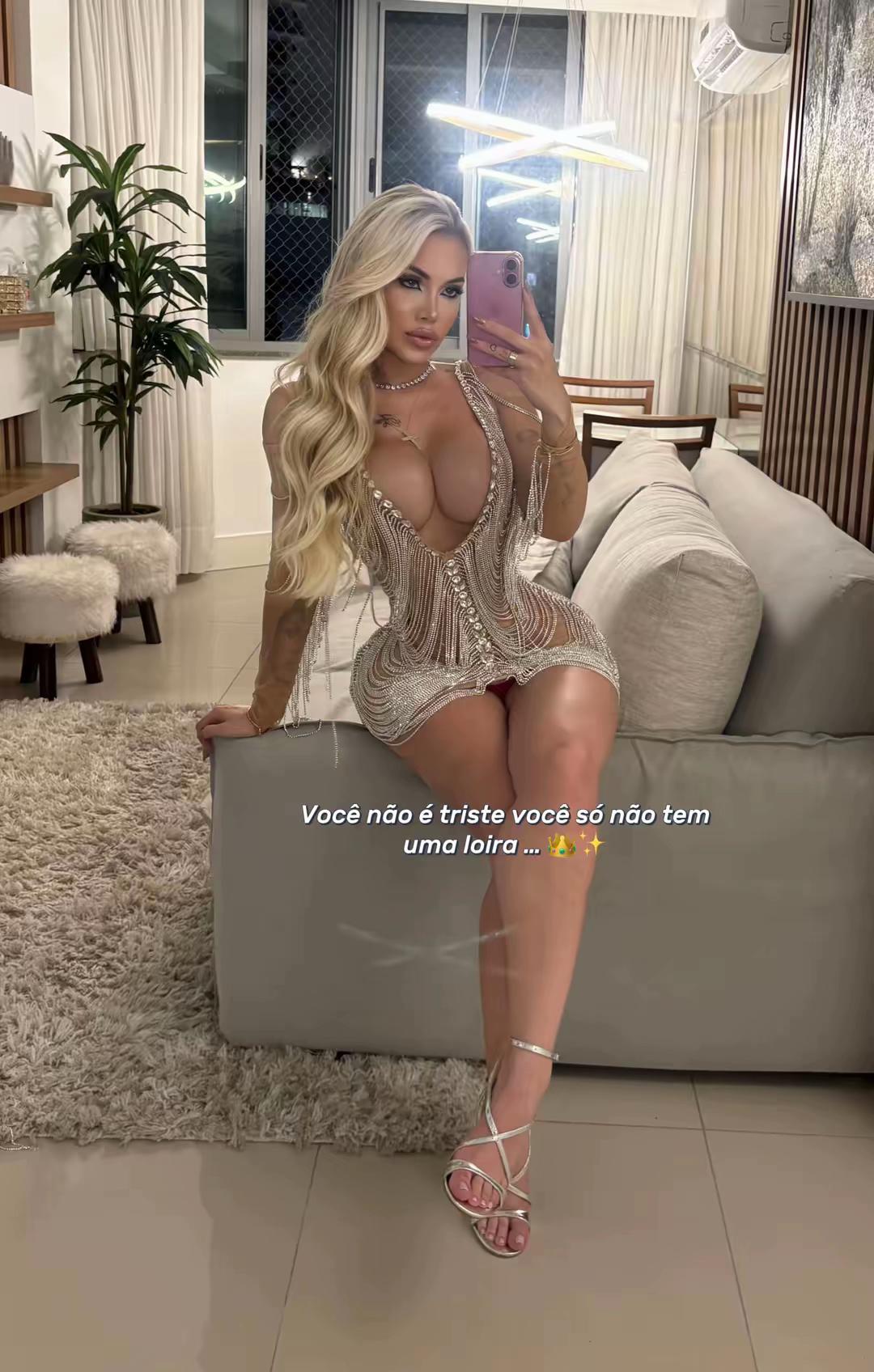 @CamilaRocha