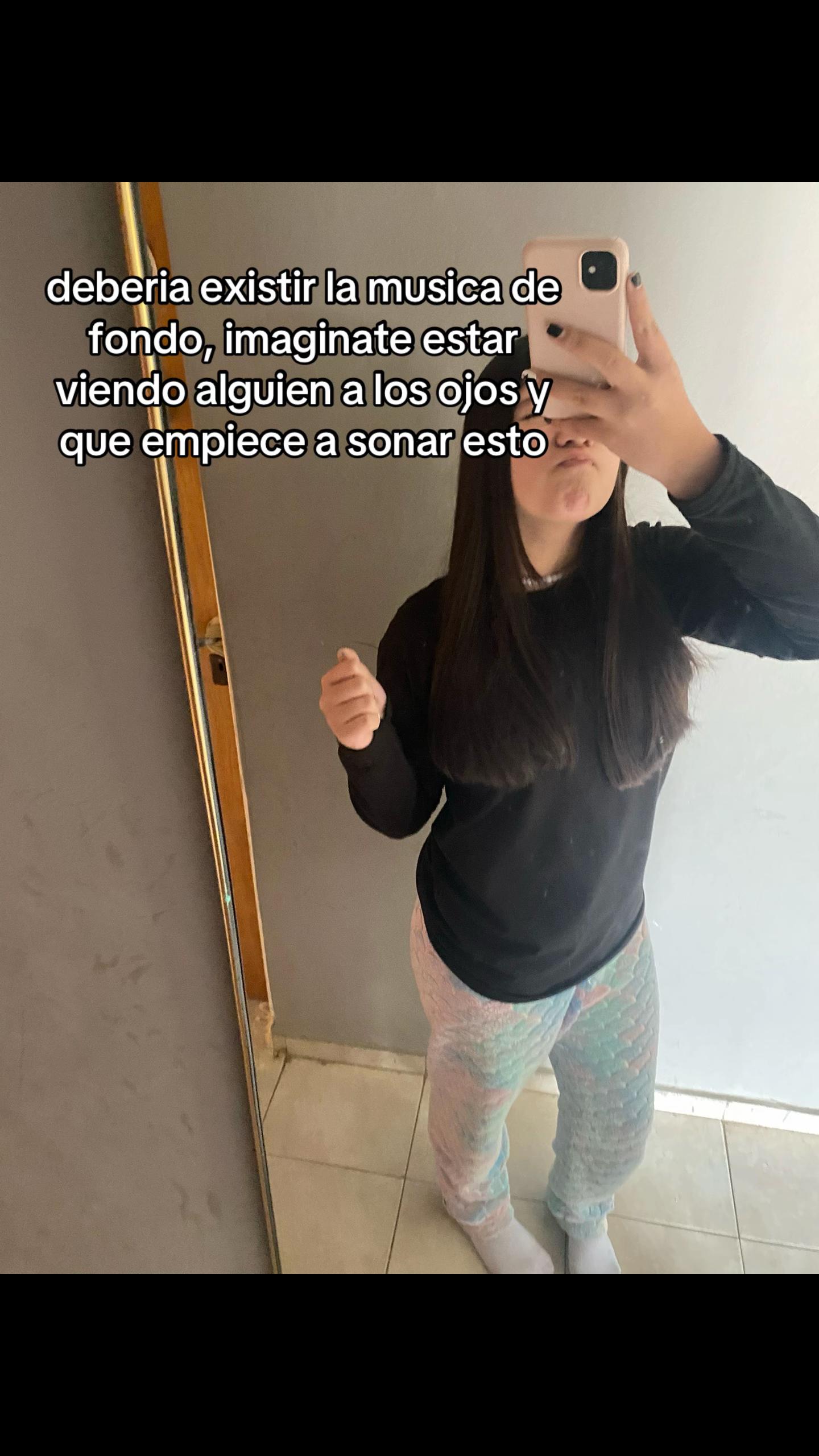 @candelaperonolaquequema💜