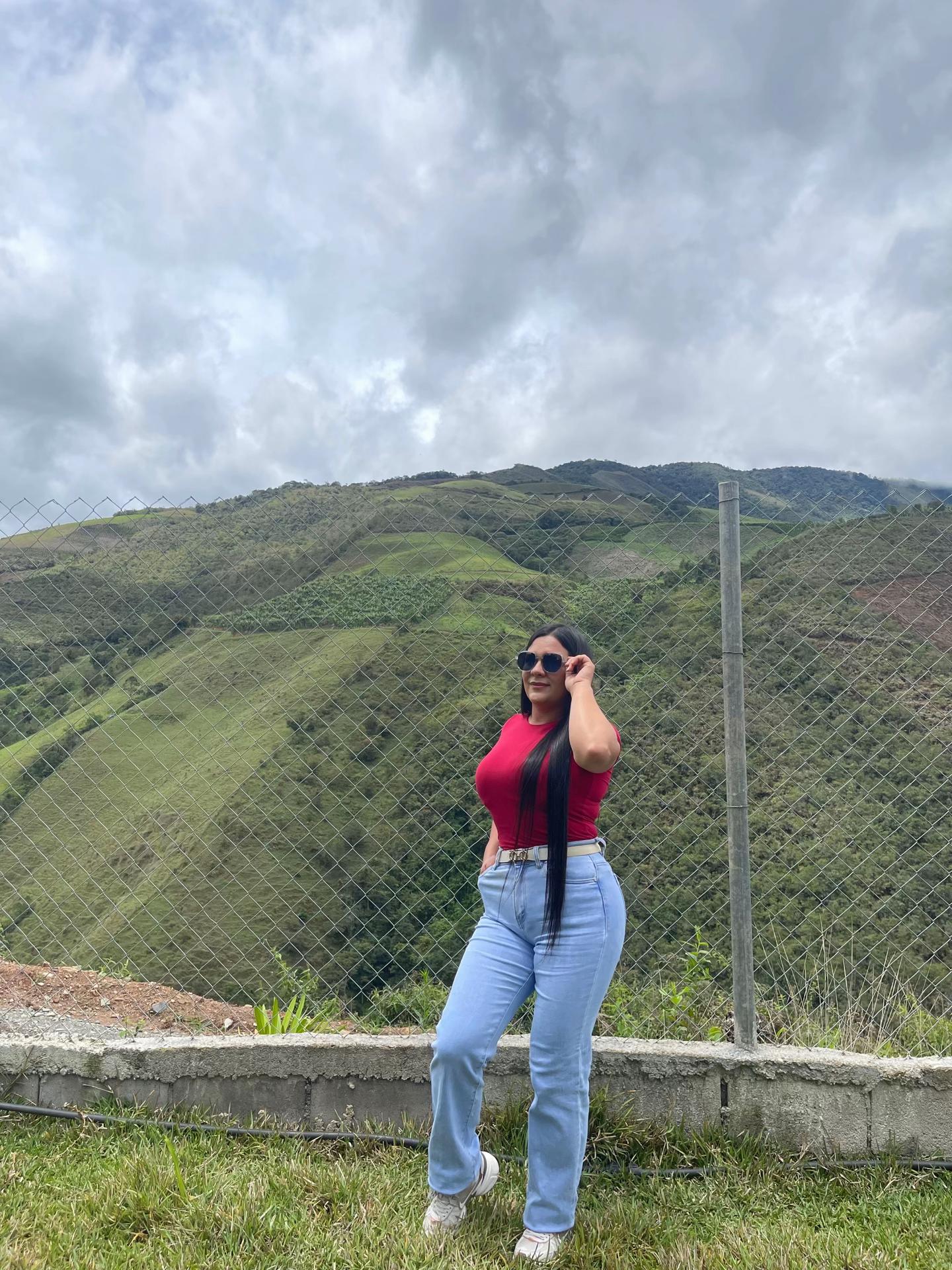 @Esthefy 🤍✨