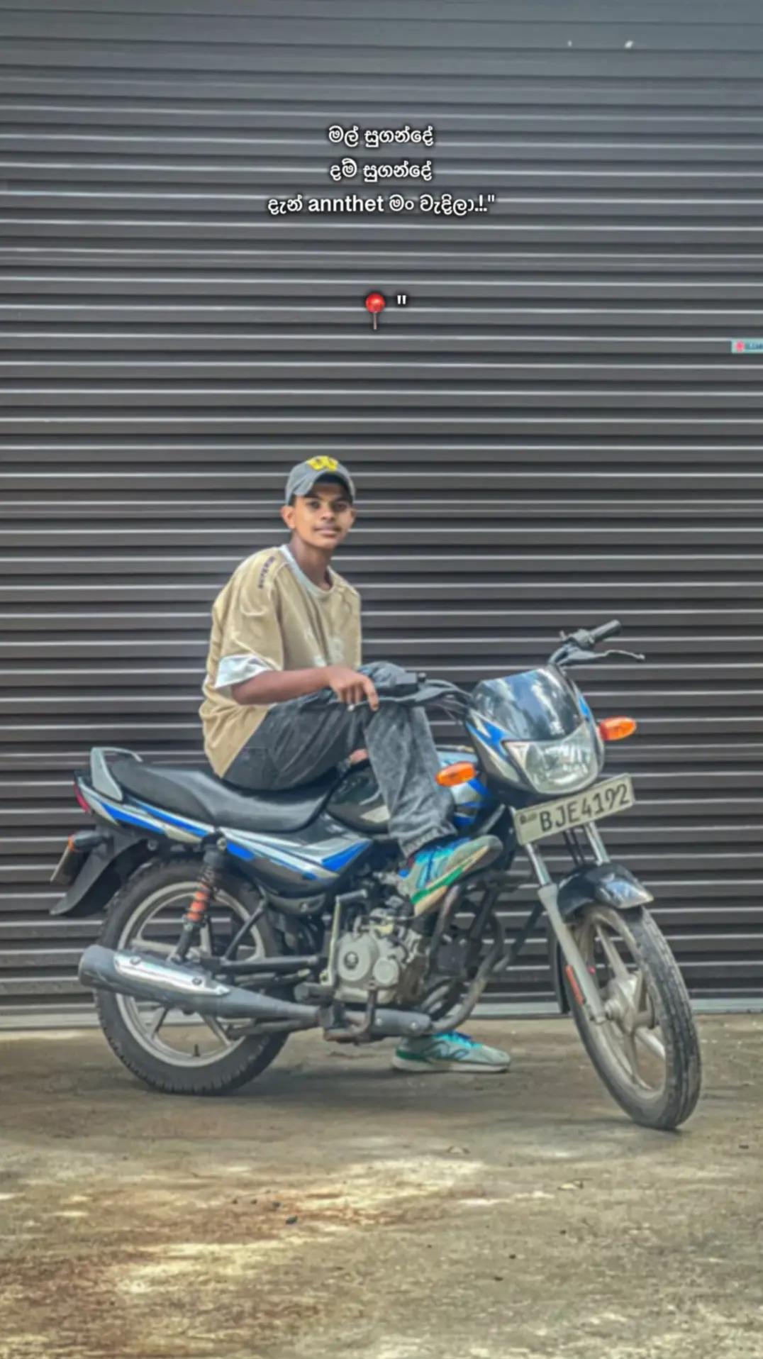 @𝙈𝙞𝙘𝙠𝙚𝙮⚡