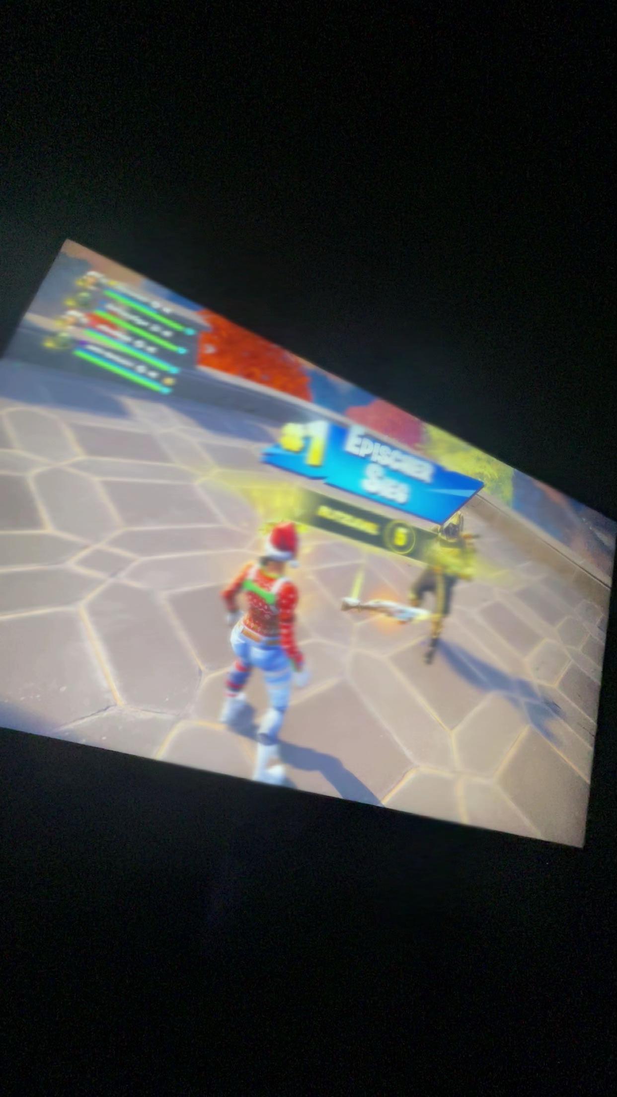 @๐๐ฌ๐ข๐ฅ๐