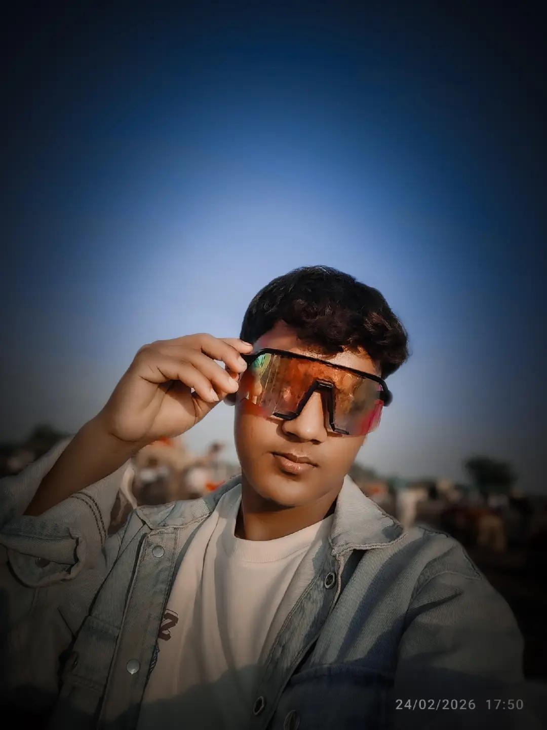 @💕man🥀 ko💕 Raja❤💞