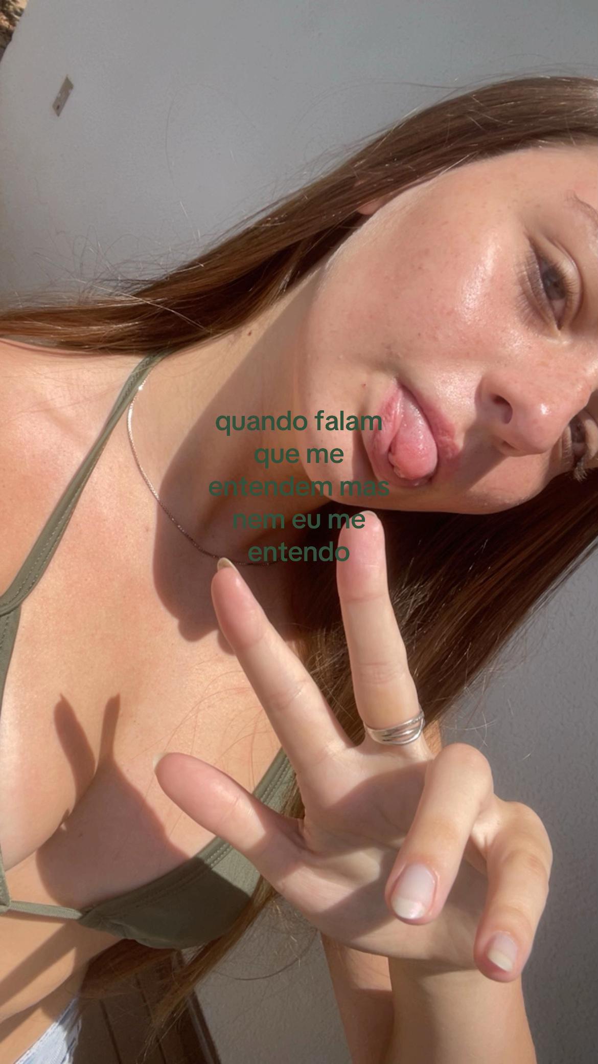 @lauraa