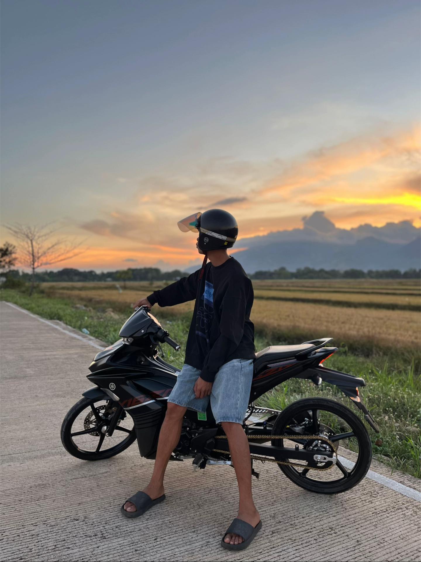 @JHO🇻🇳