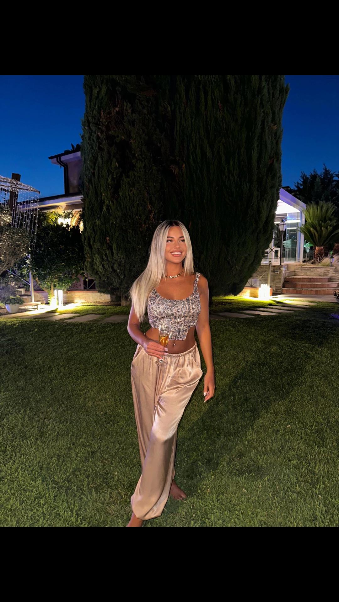 @lavinialitardii