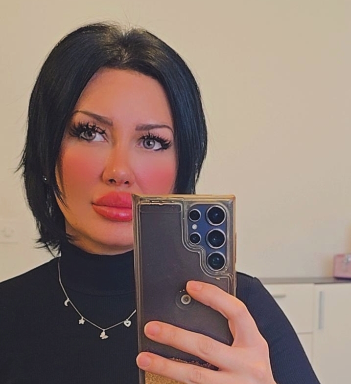 @Ⲙεяяⲩ ❤️🪽💦