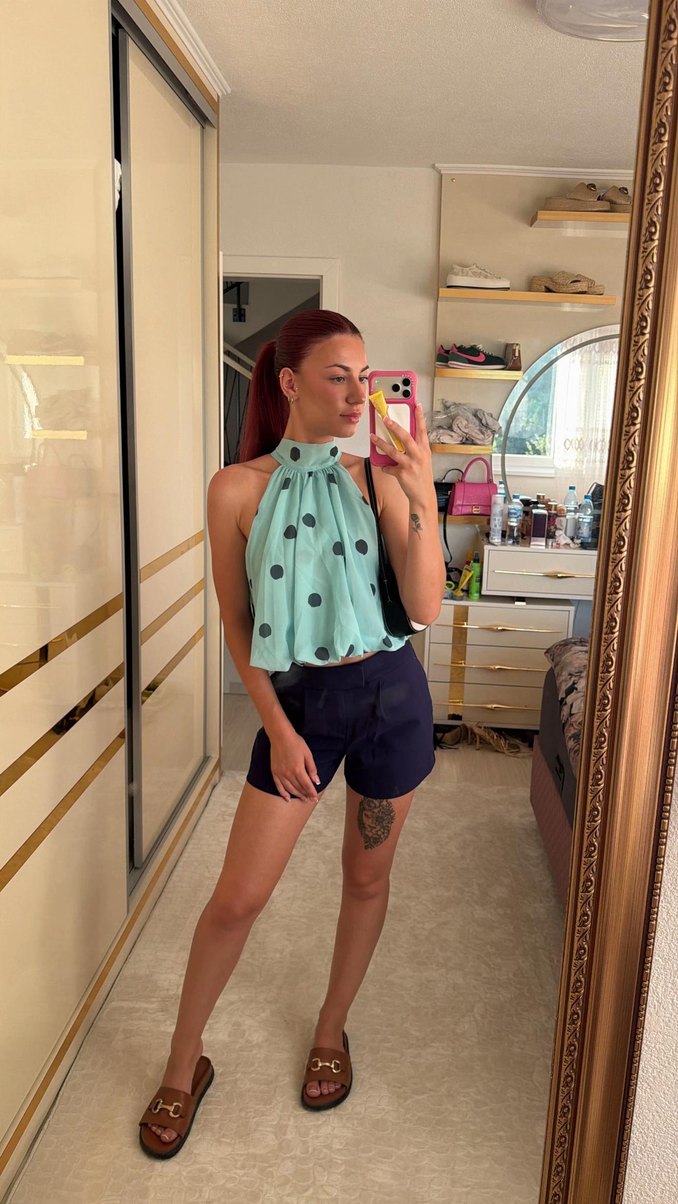 @Ejla