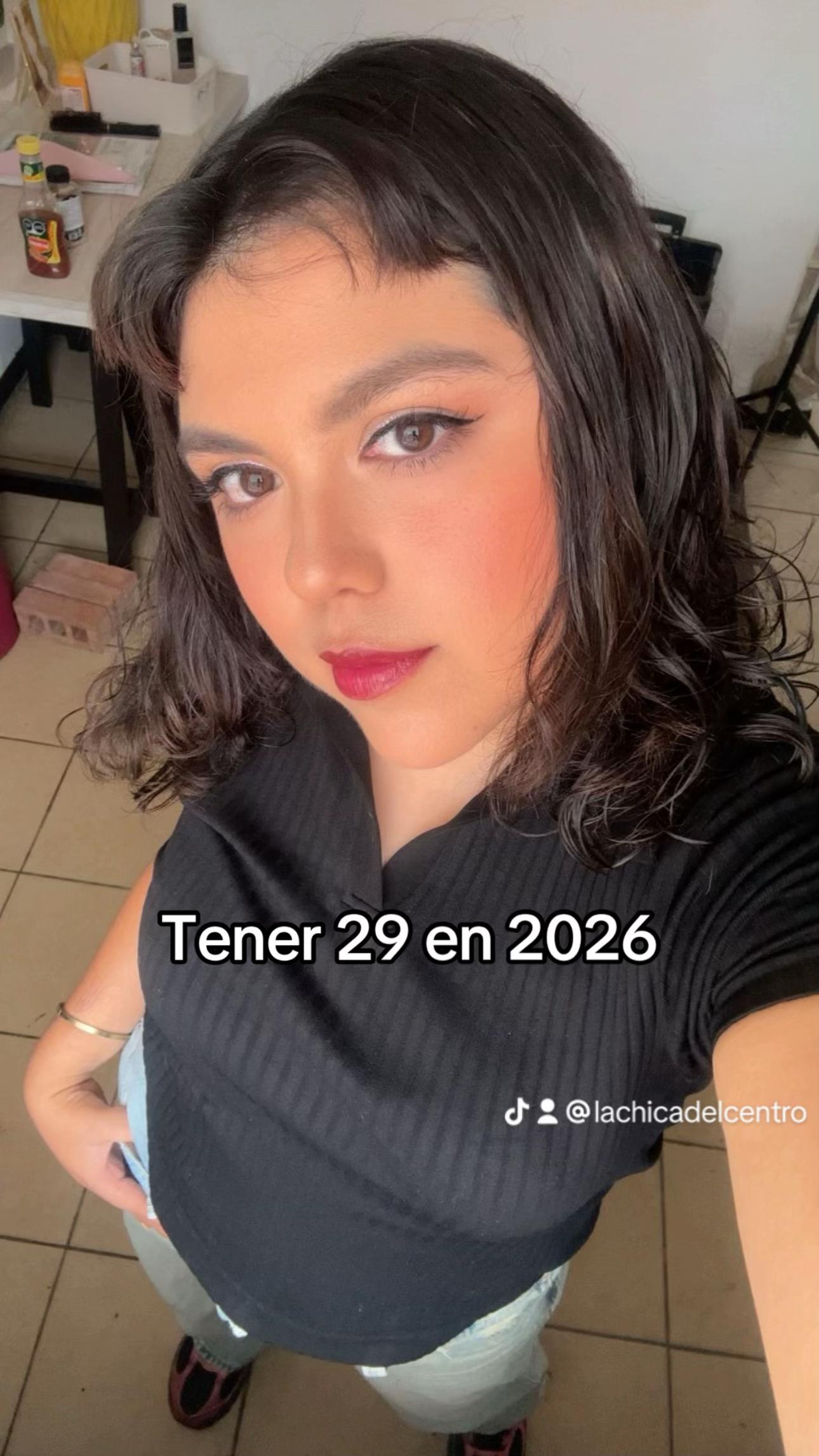 @lachicadelcentro