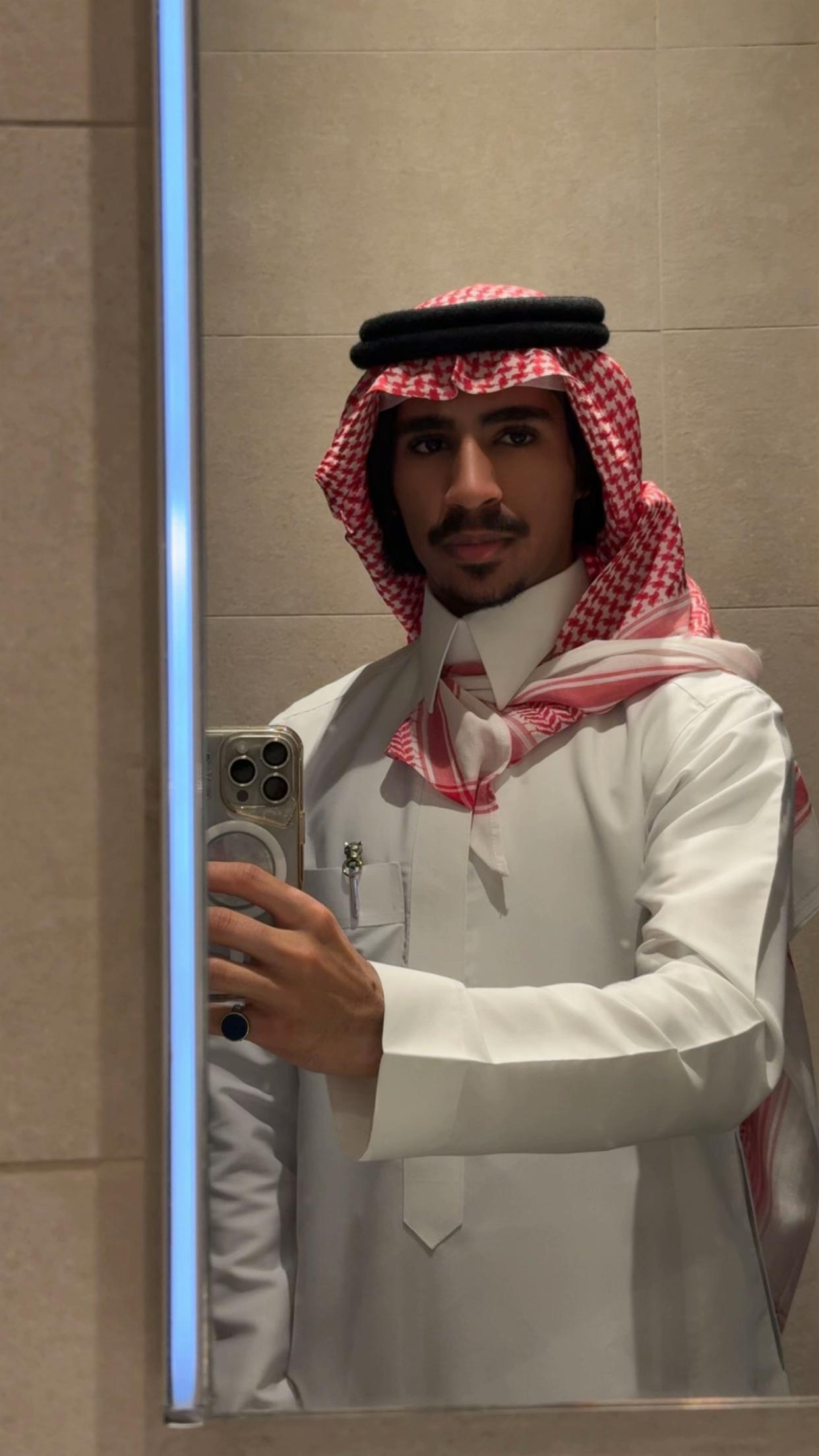 @مُ|𝐀𝐋-𝐀𝐛𝐝𝐮𝐥𝐚𝐳𝐢𝐳𓃗