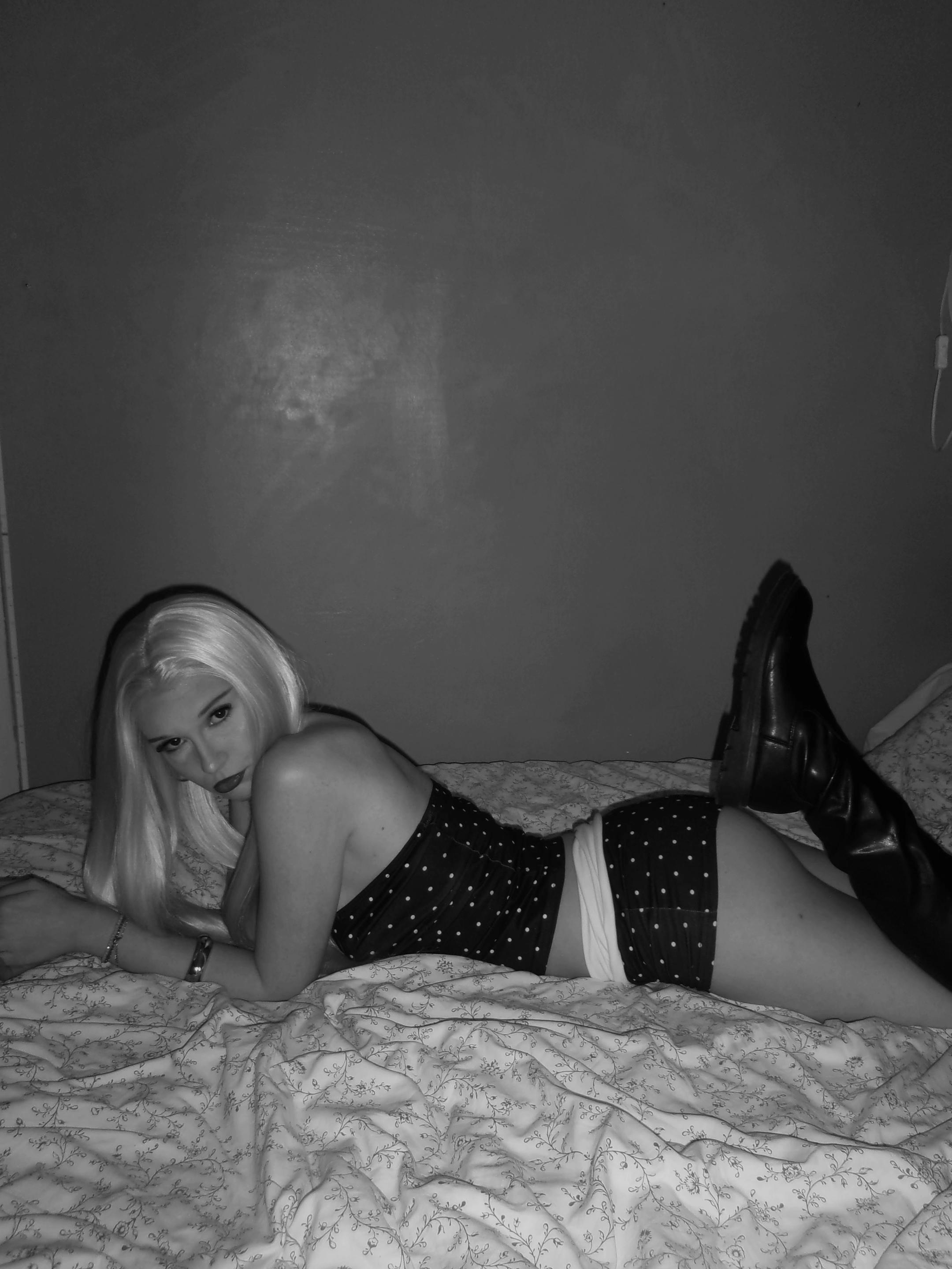 @baddienhess