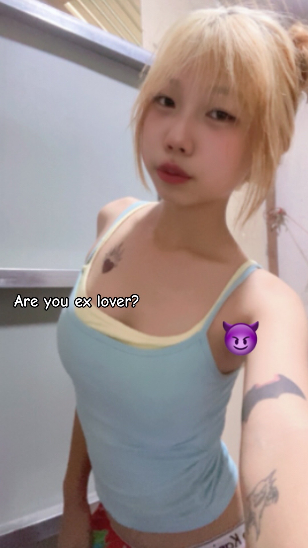 @T