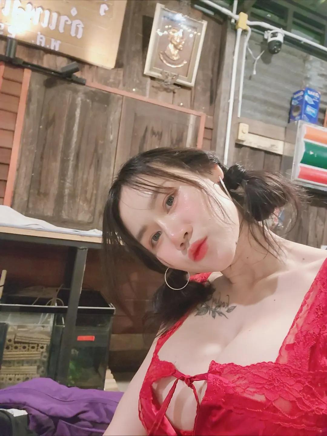 @อั้ยยน๊อค