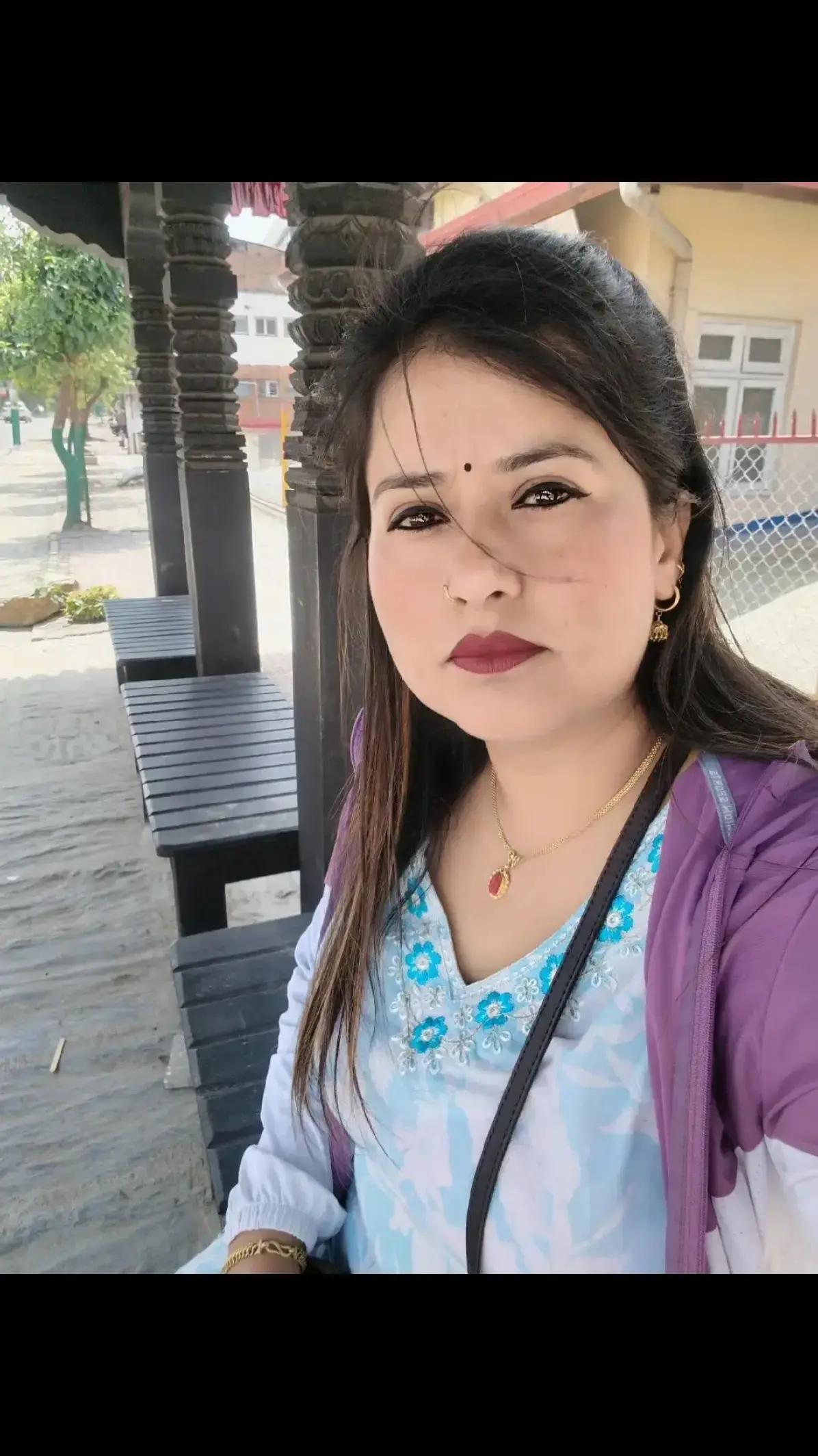 @❤️Usha poudel❤️